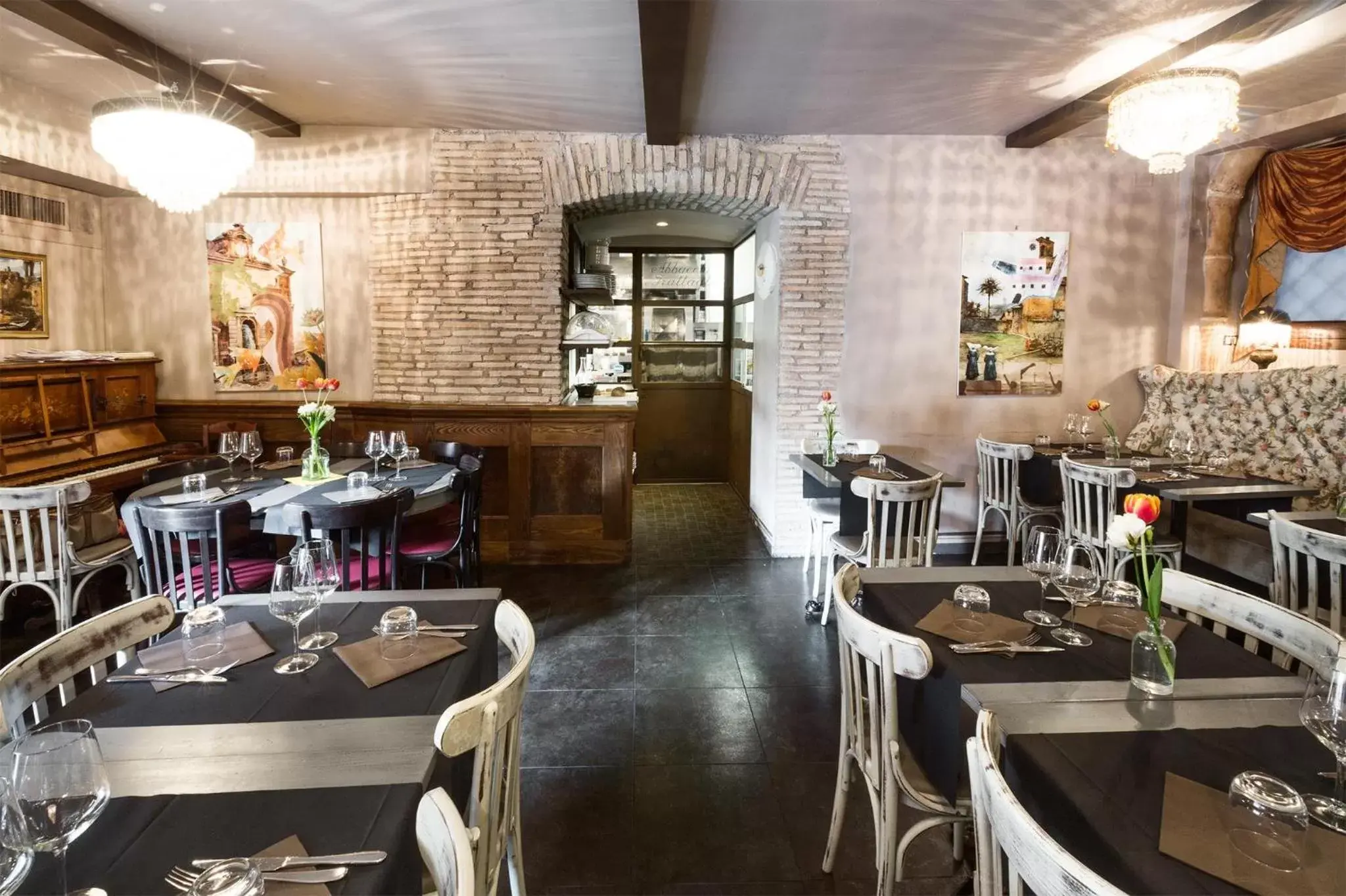 Restaurant/Places to Eat in Casa De' Fiori