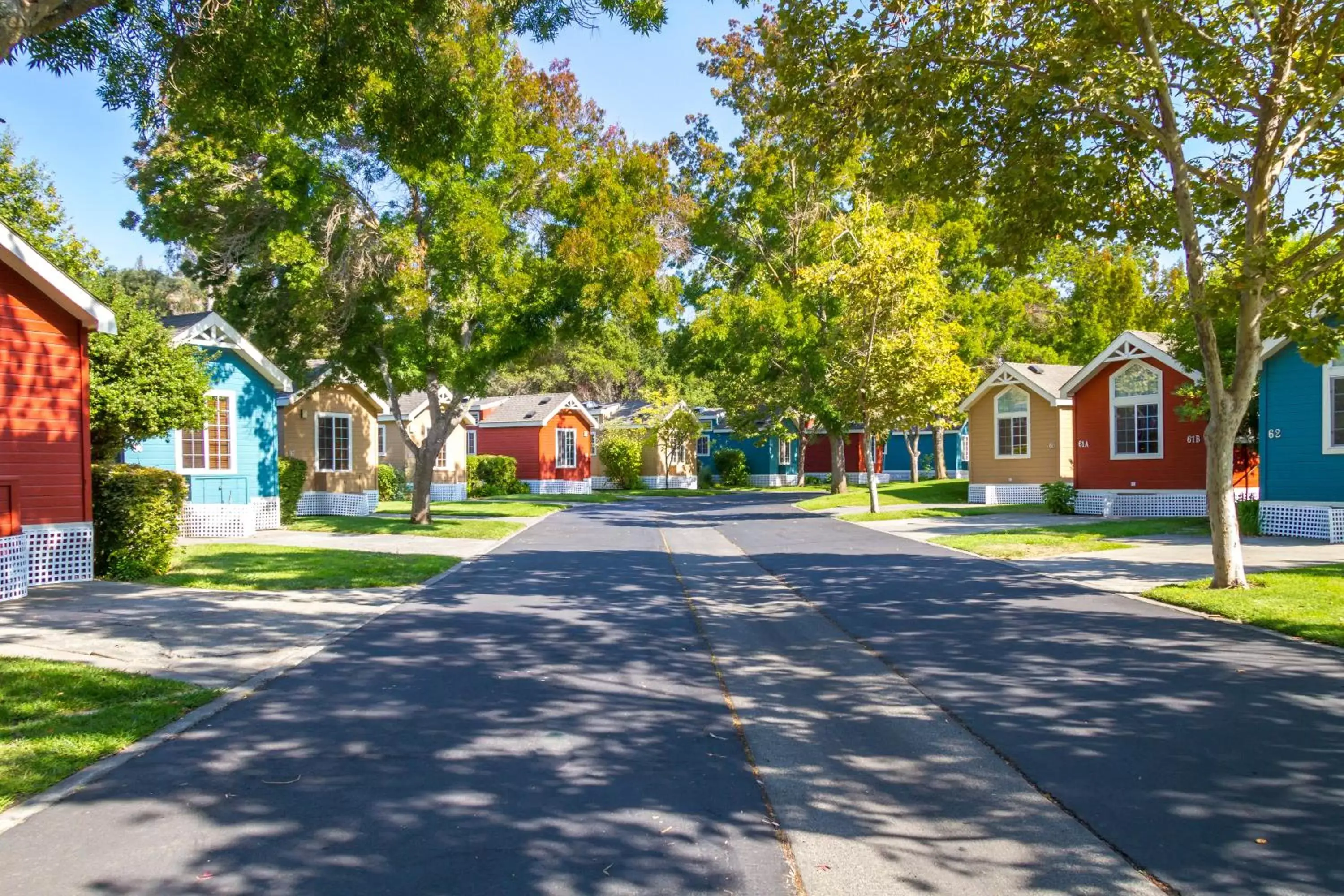 Property building in RiverPointe Napa Valley Resort Property building in RiverPointe Napa Valley Resort