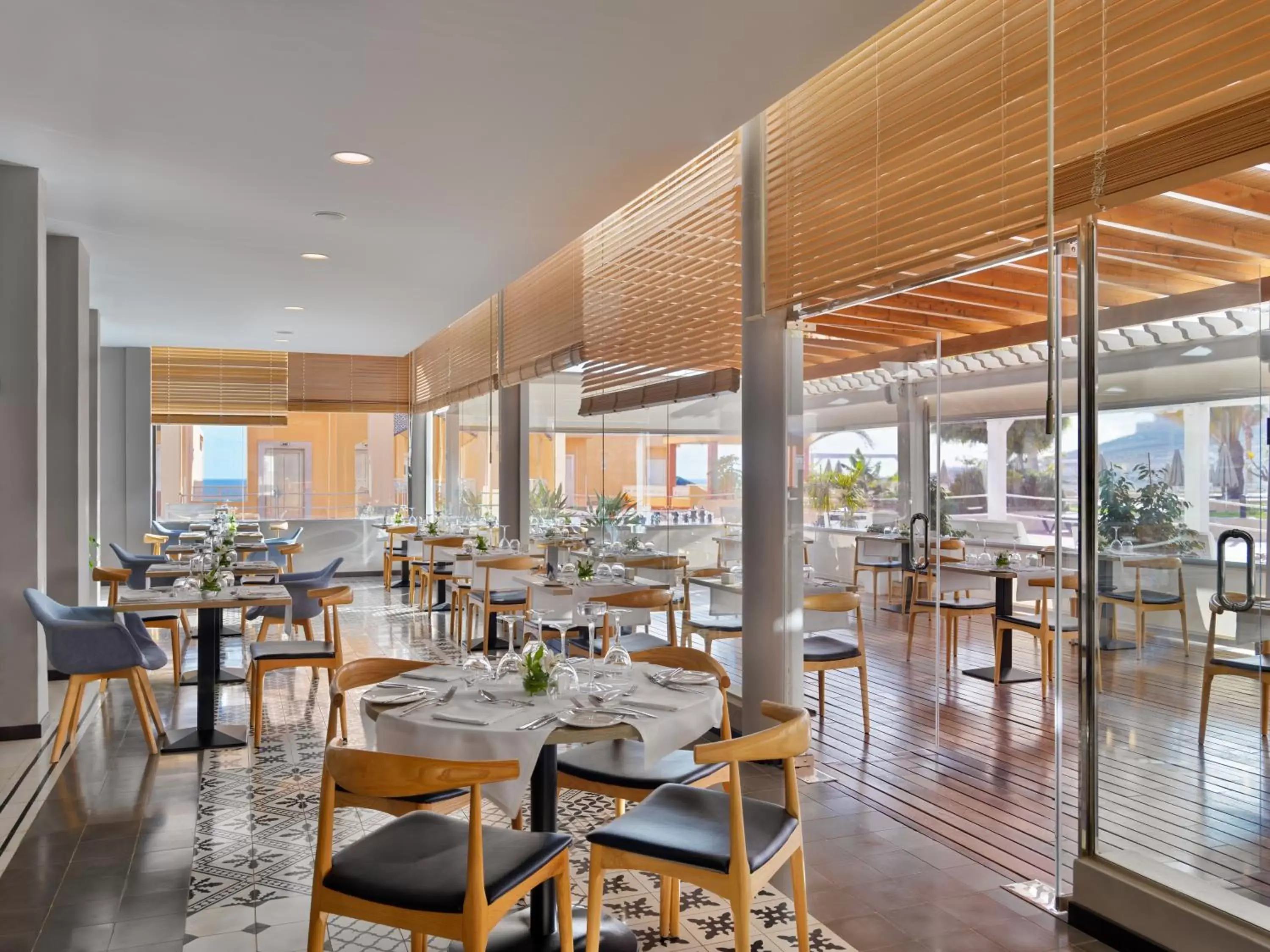 Restaurant/places to eat in H10 Playa Esmeralda - Adults Only Restaurant/places to eat in H10 Playa Esmeralda - Adults Only