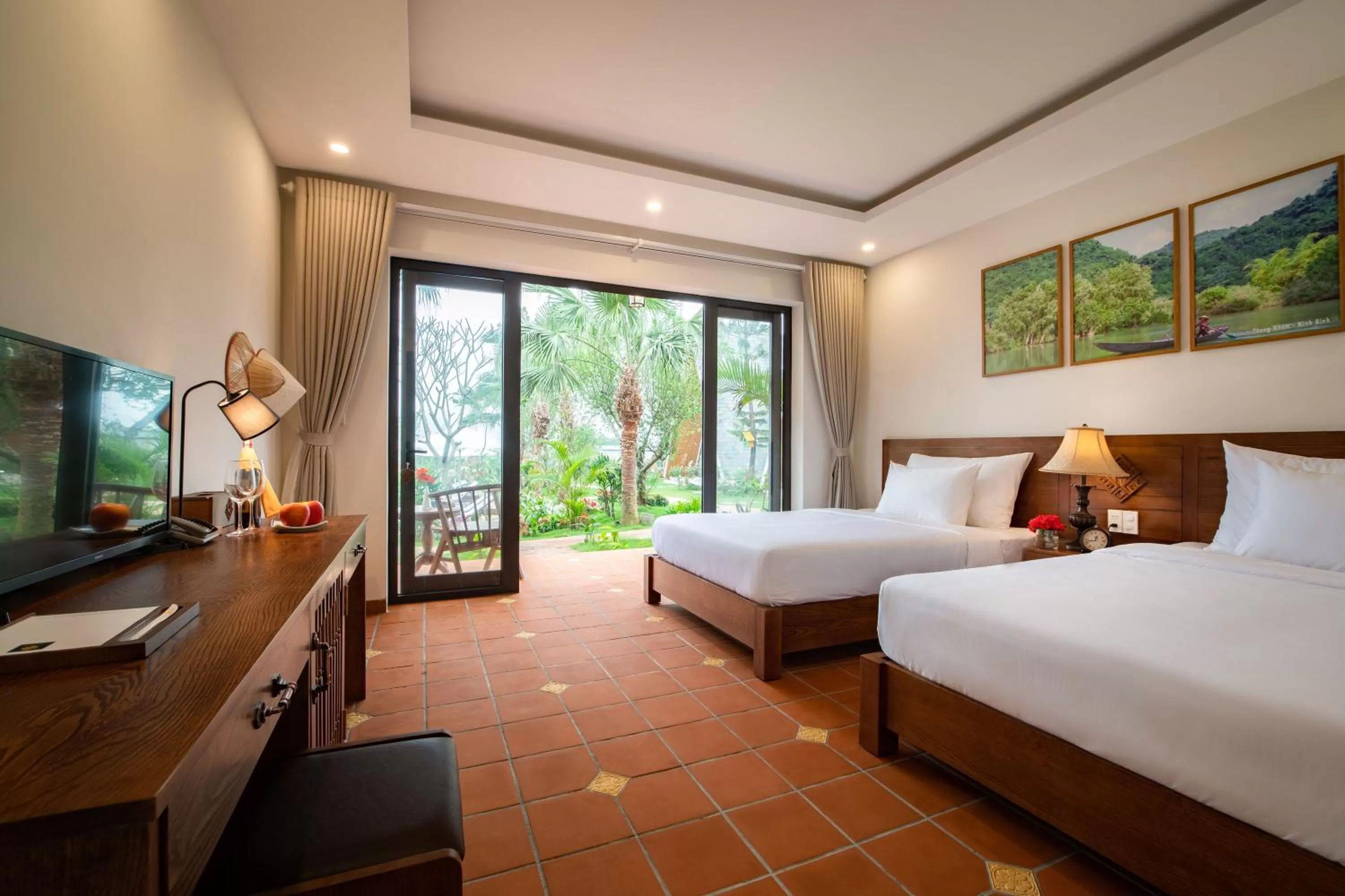 Photo of the whole room, Bed in Bai Dinh Garden Resort & Spa