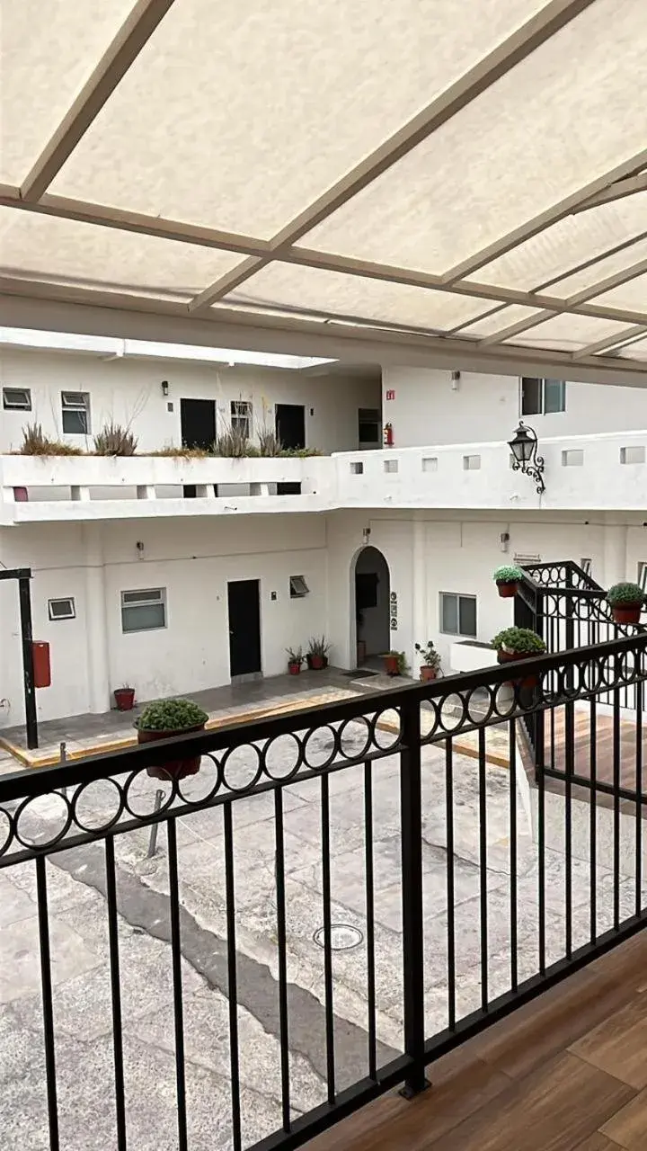 Hotel Gallo Rubio
