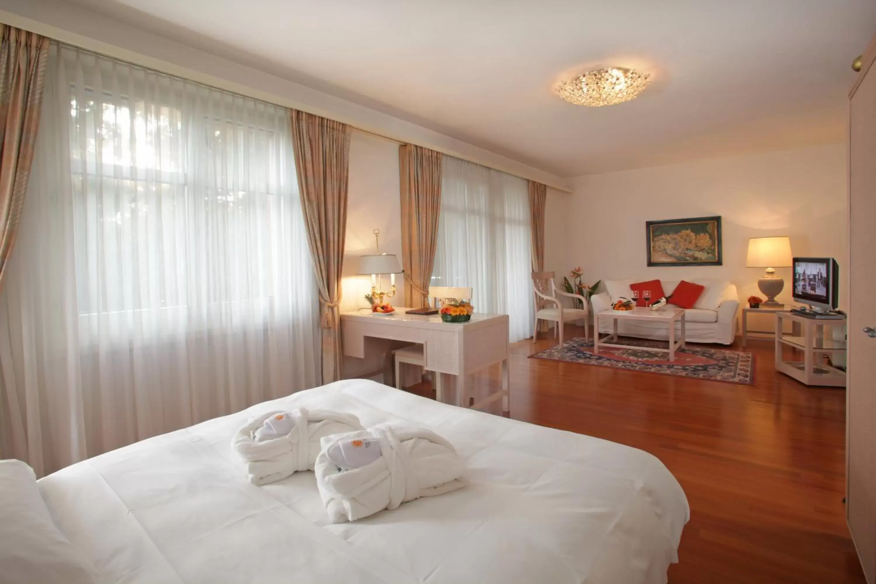 Photo of the whole room in Villa Sassa Hotel, Residence & Spa - Ticino Hotels Group