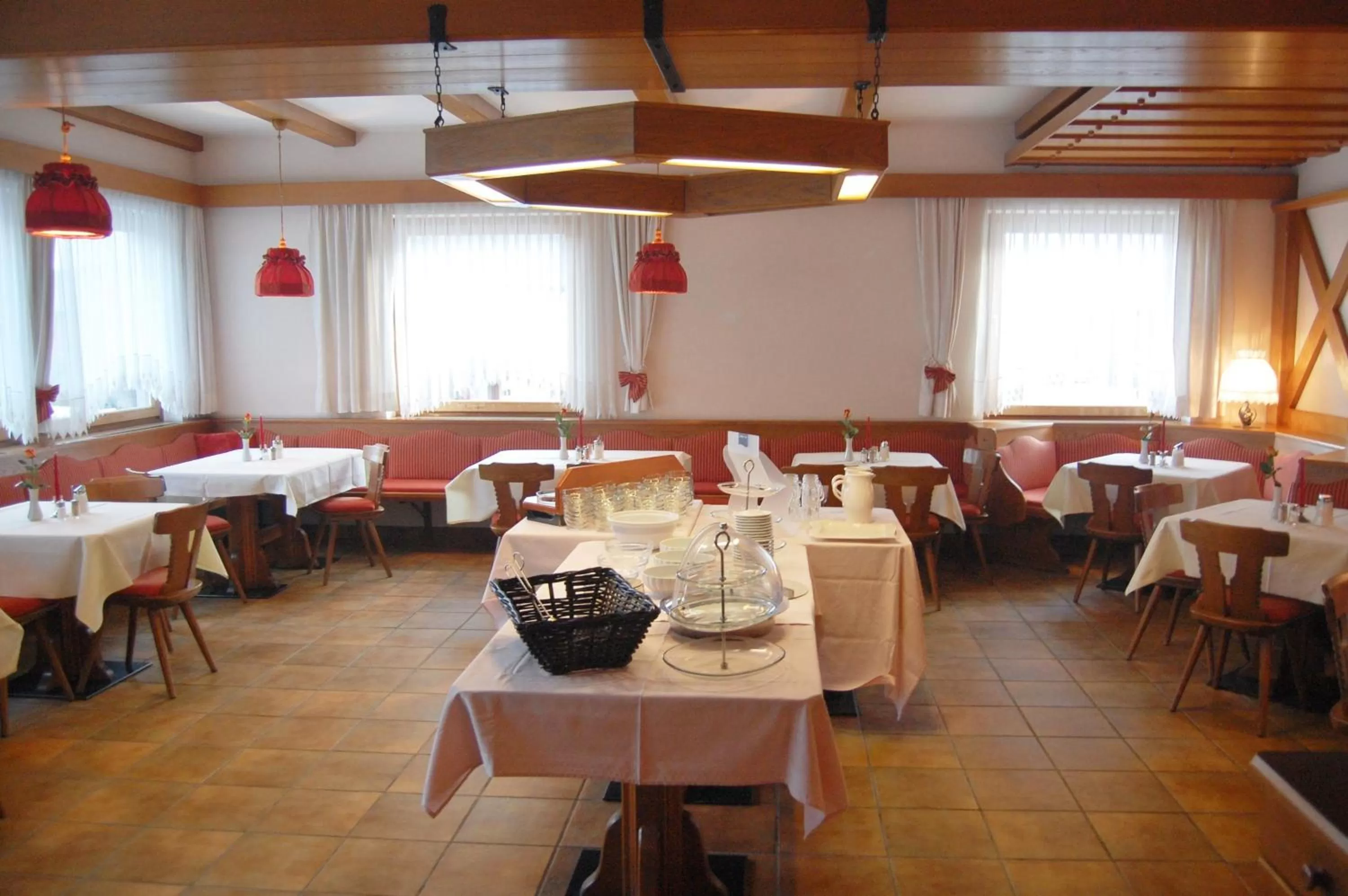 Restaurant/places to eat in Pension Marienhof