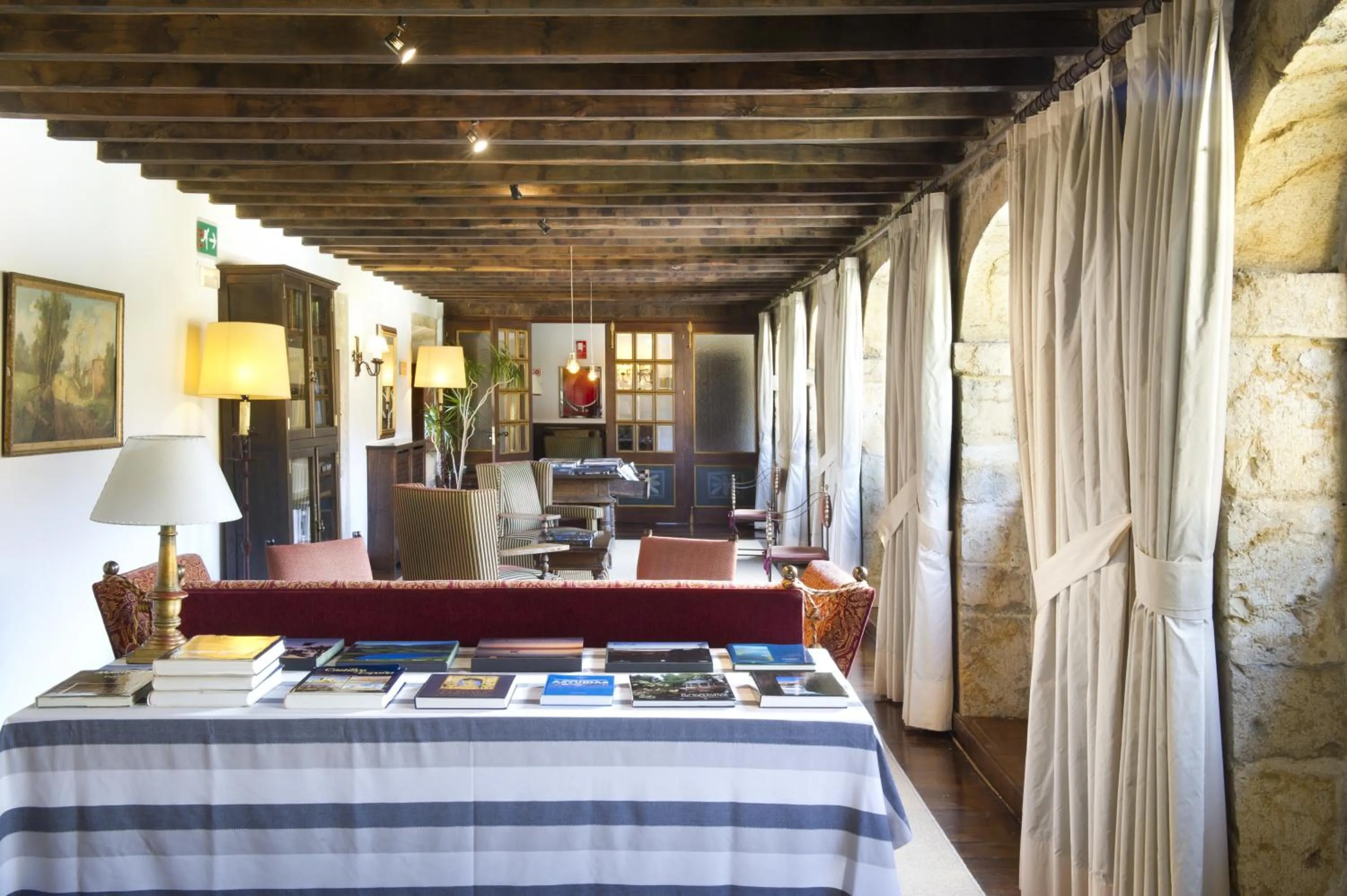 Library in Parador de Cangas de Onís