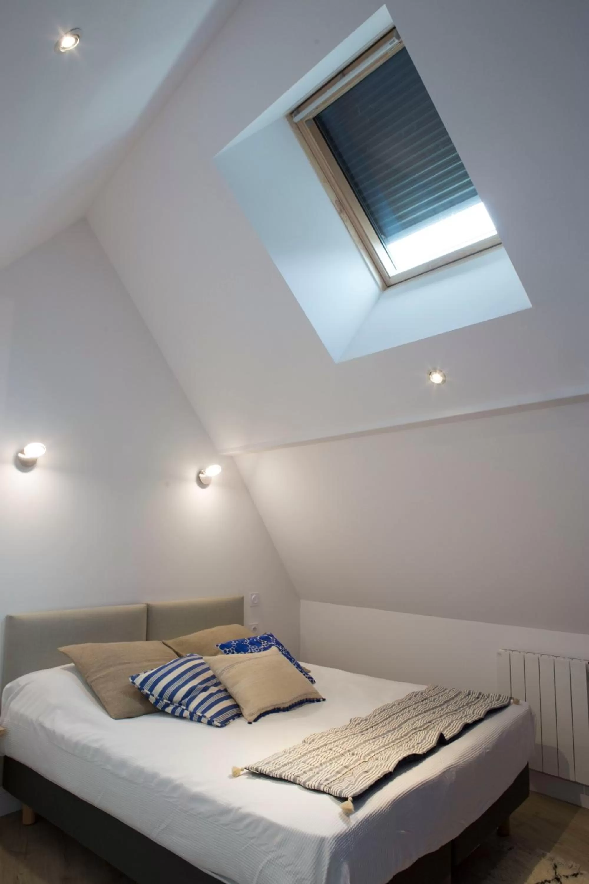 Bedroom, Bed in Douce Nuits