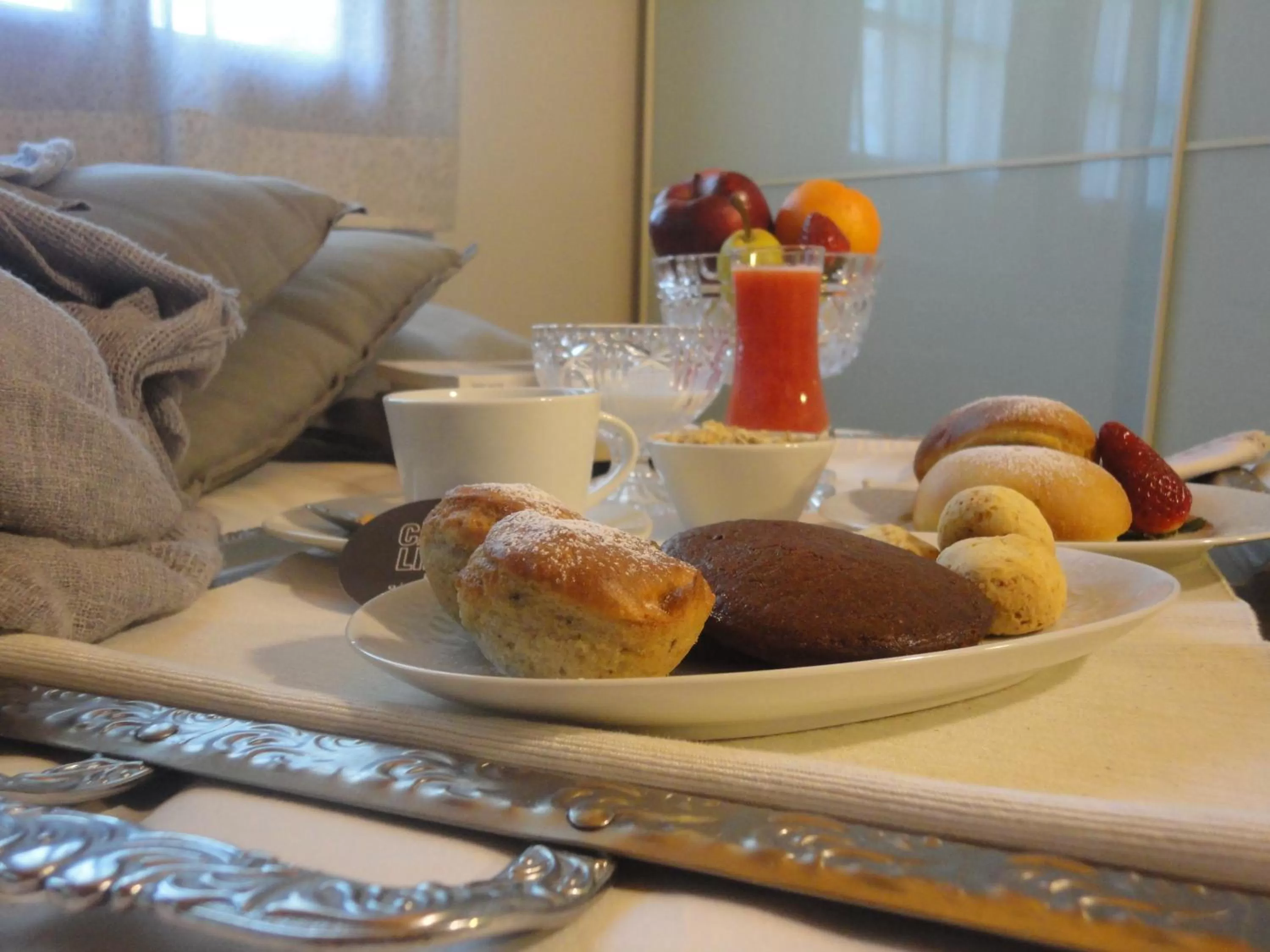 Breakfast in Casa Lidia - ALLOGGI SMART
