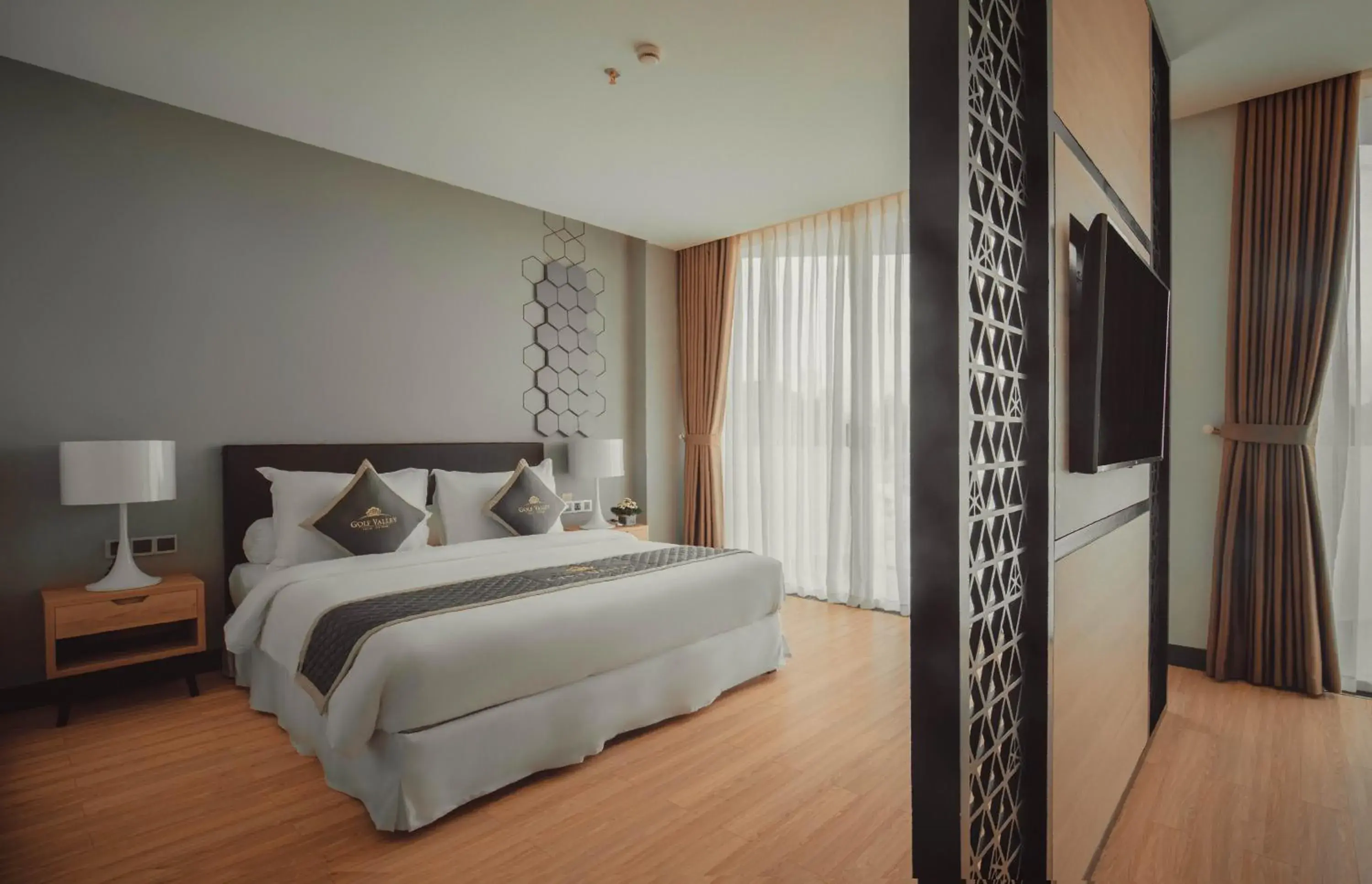 Bed in Nesta Valley Dalat Hotel - Formerly Golf Valley Hotel Bed in Nesta Valley Dalat Hotel - Formerly Golf Valley Hotel