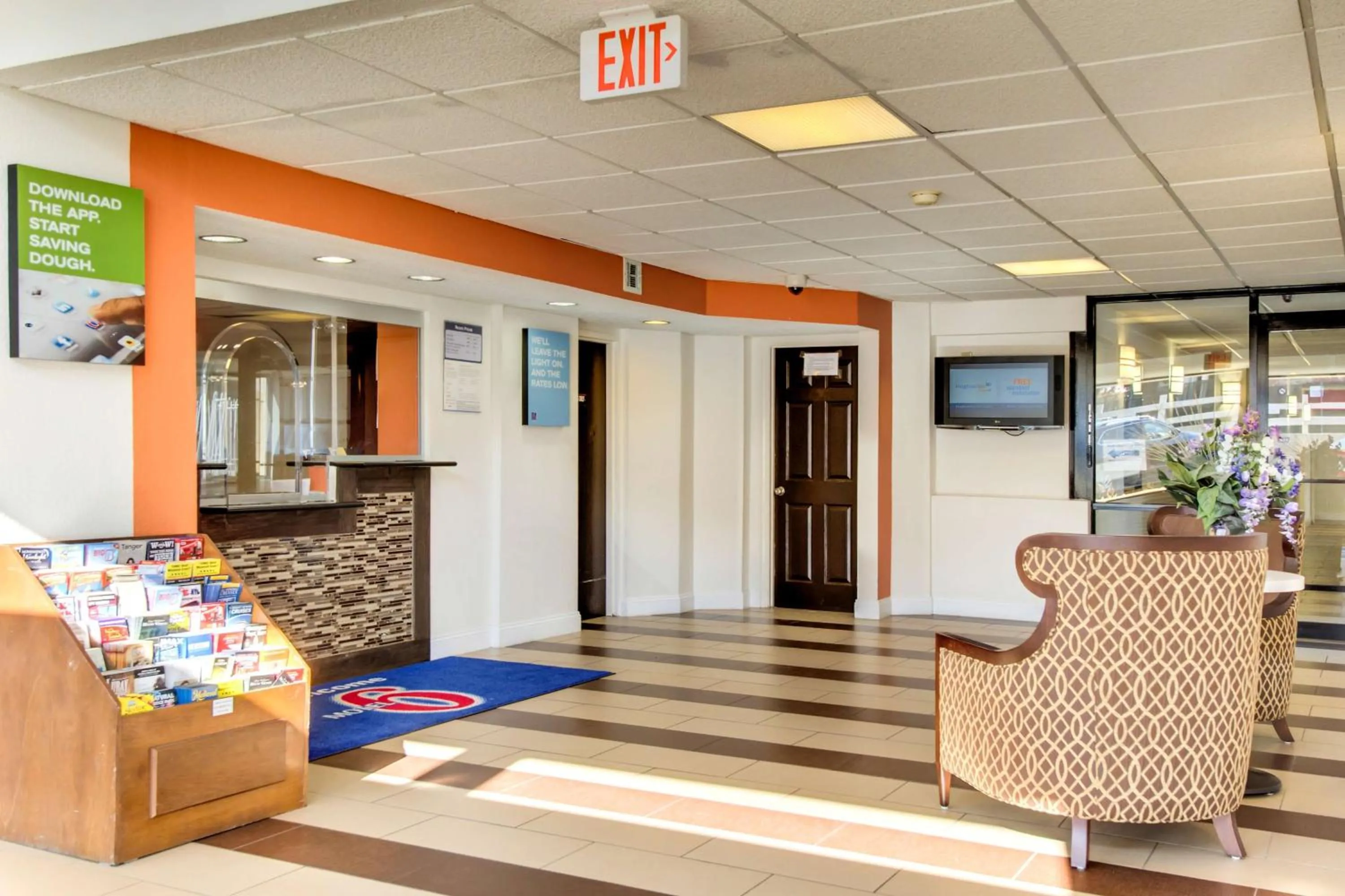 Lobby or reception in Motel 6-Washington, DC