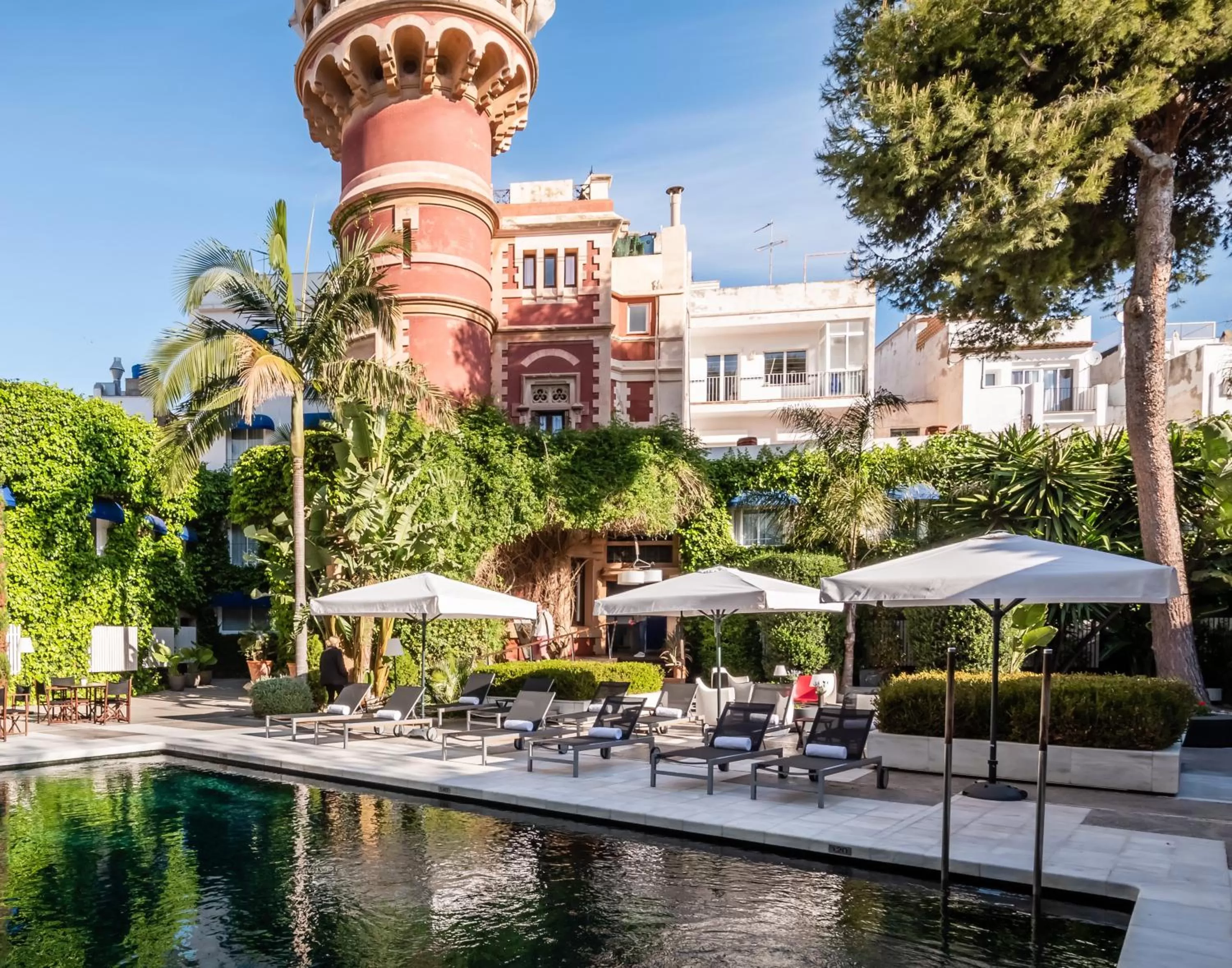 Property building in Hotel Medium Sitges Park