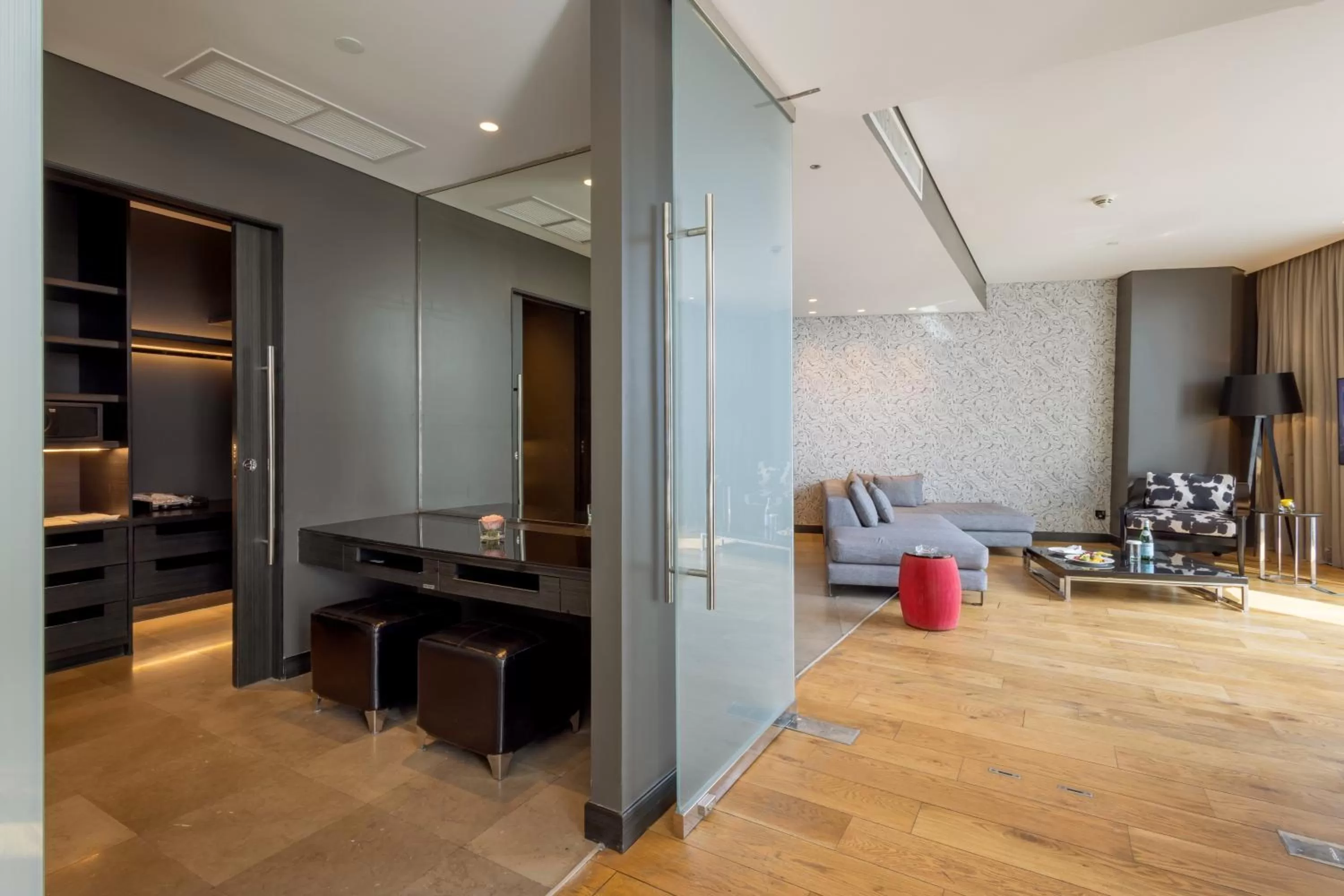 Living room in Amman Rotana