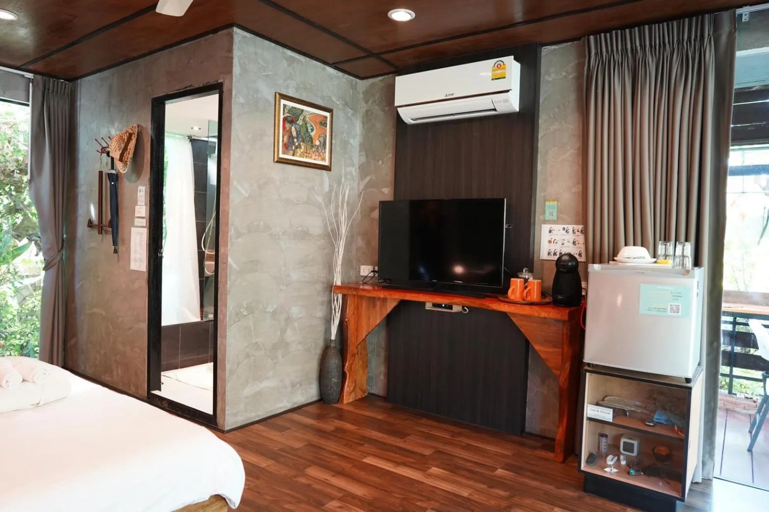 TV and multimedia, Bed in Villa Panalai