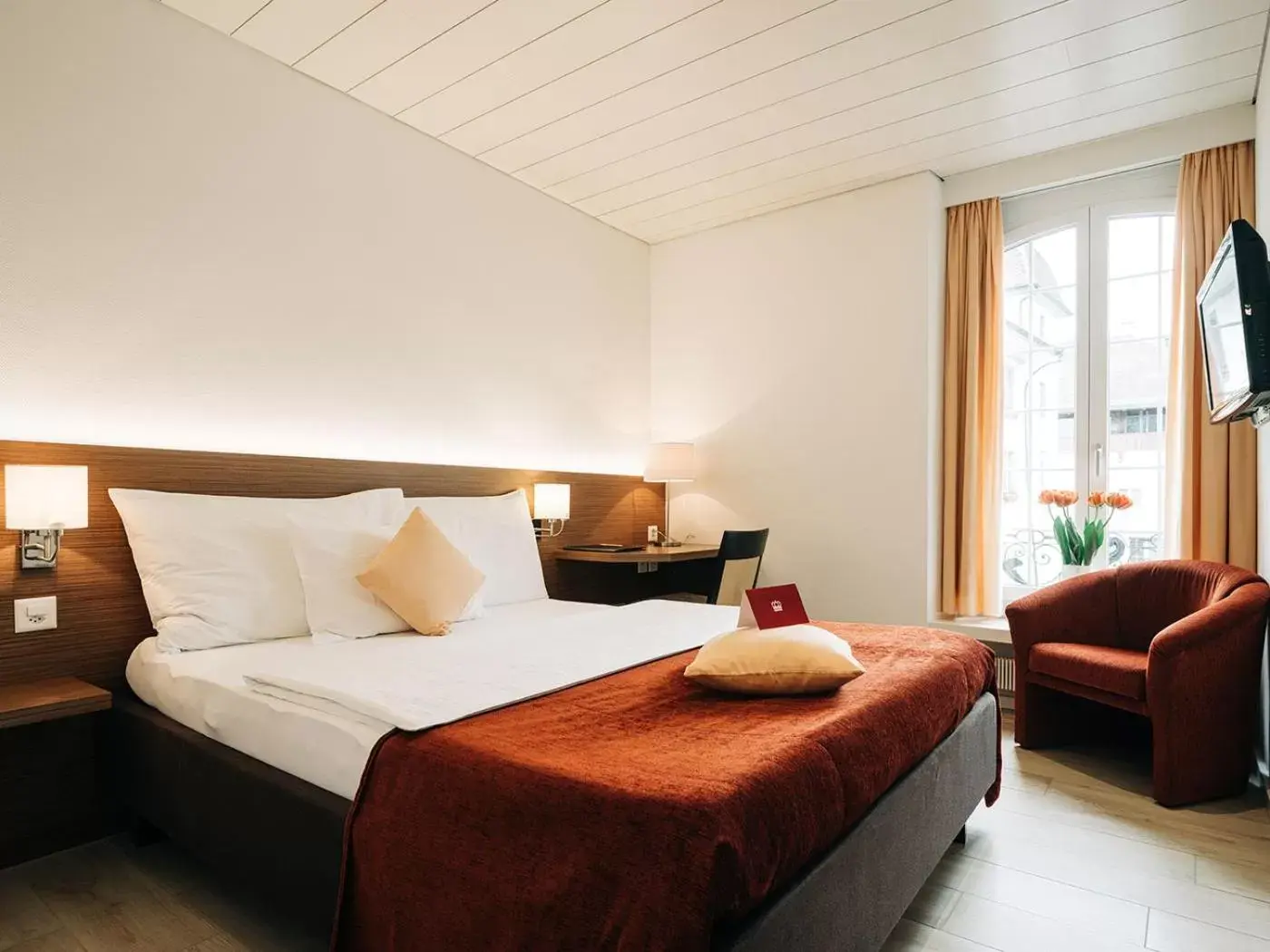 Simple Single Room - single occupancy in Hotel Krone Thun Simple Single Room - single occupancy in Hotel Krone Thun