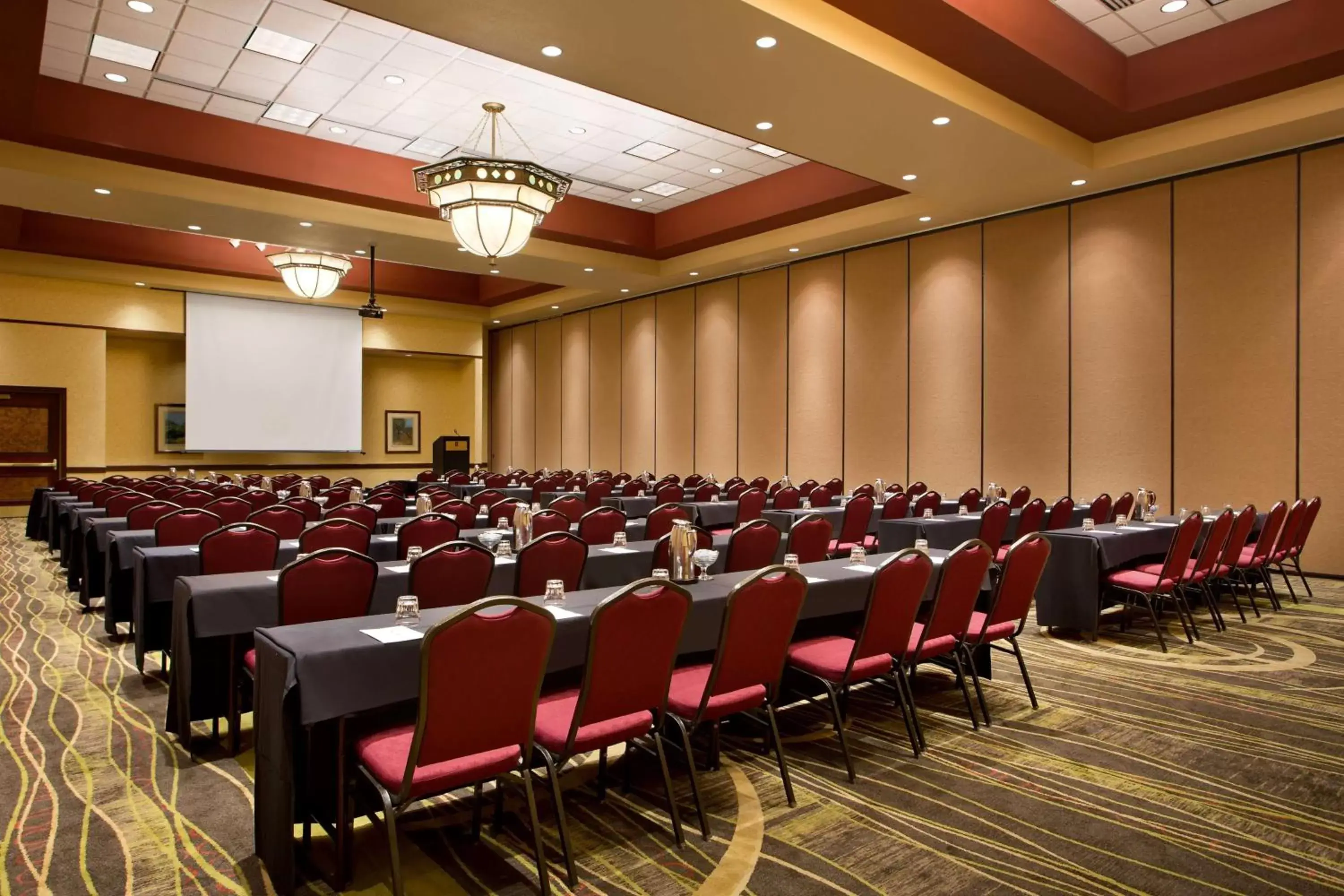 Meeting/conference room in Embassy Suites Lincoln