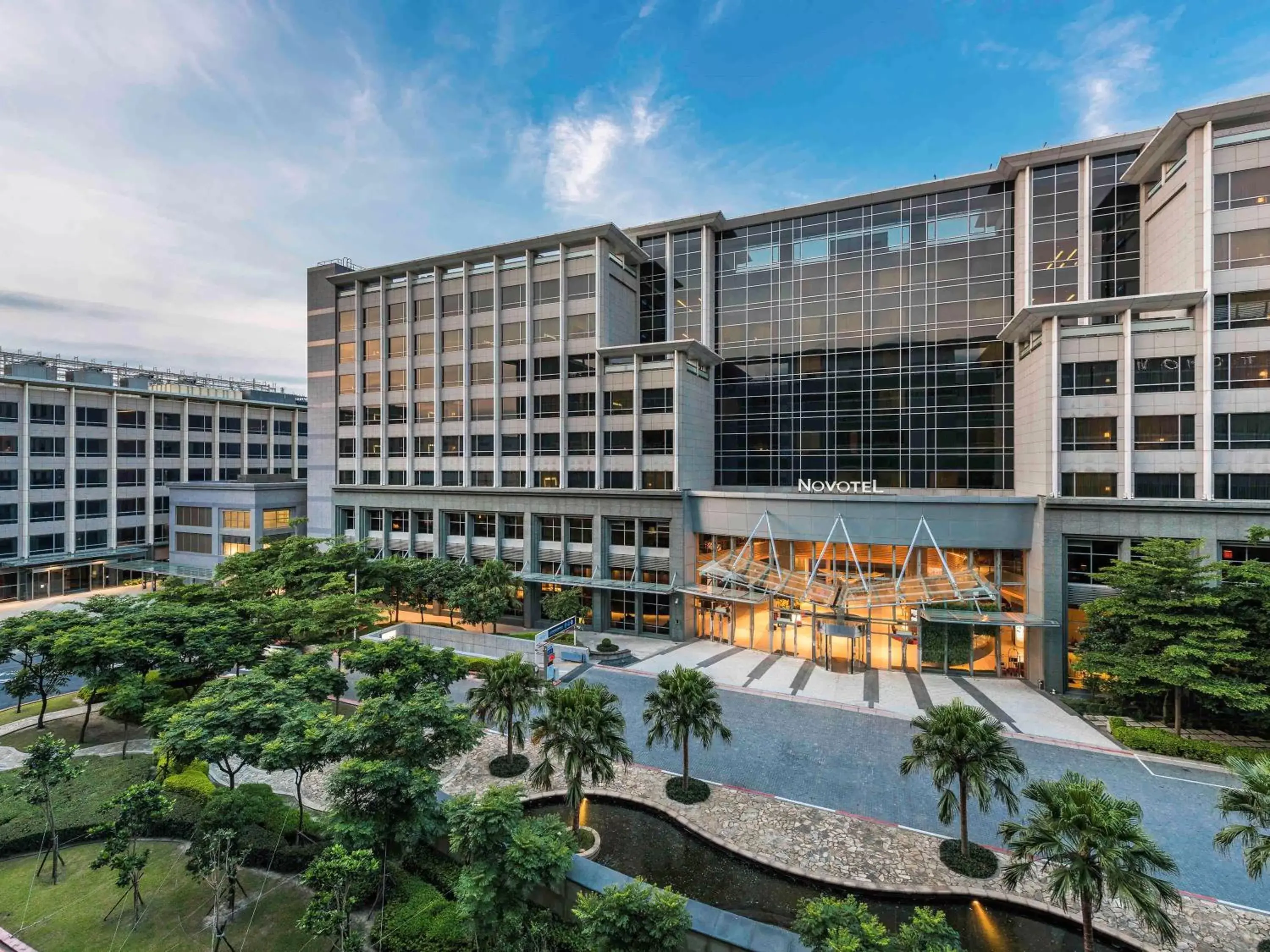 Property Building in Novotel Taipei Taoyuan International Airport