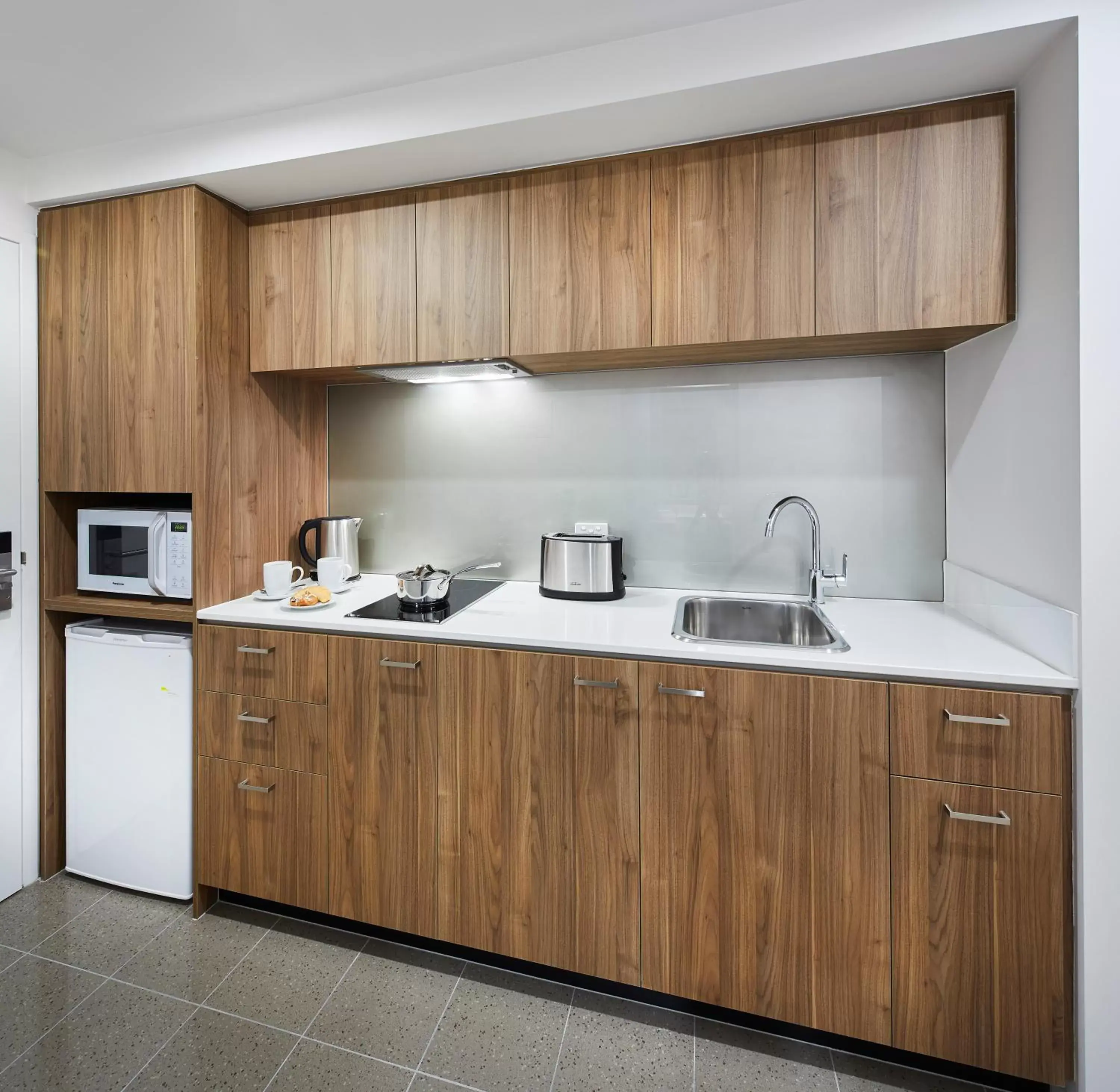Coffee/tea facilities, Kitchen/Kitchenette in The Sebel West Perth