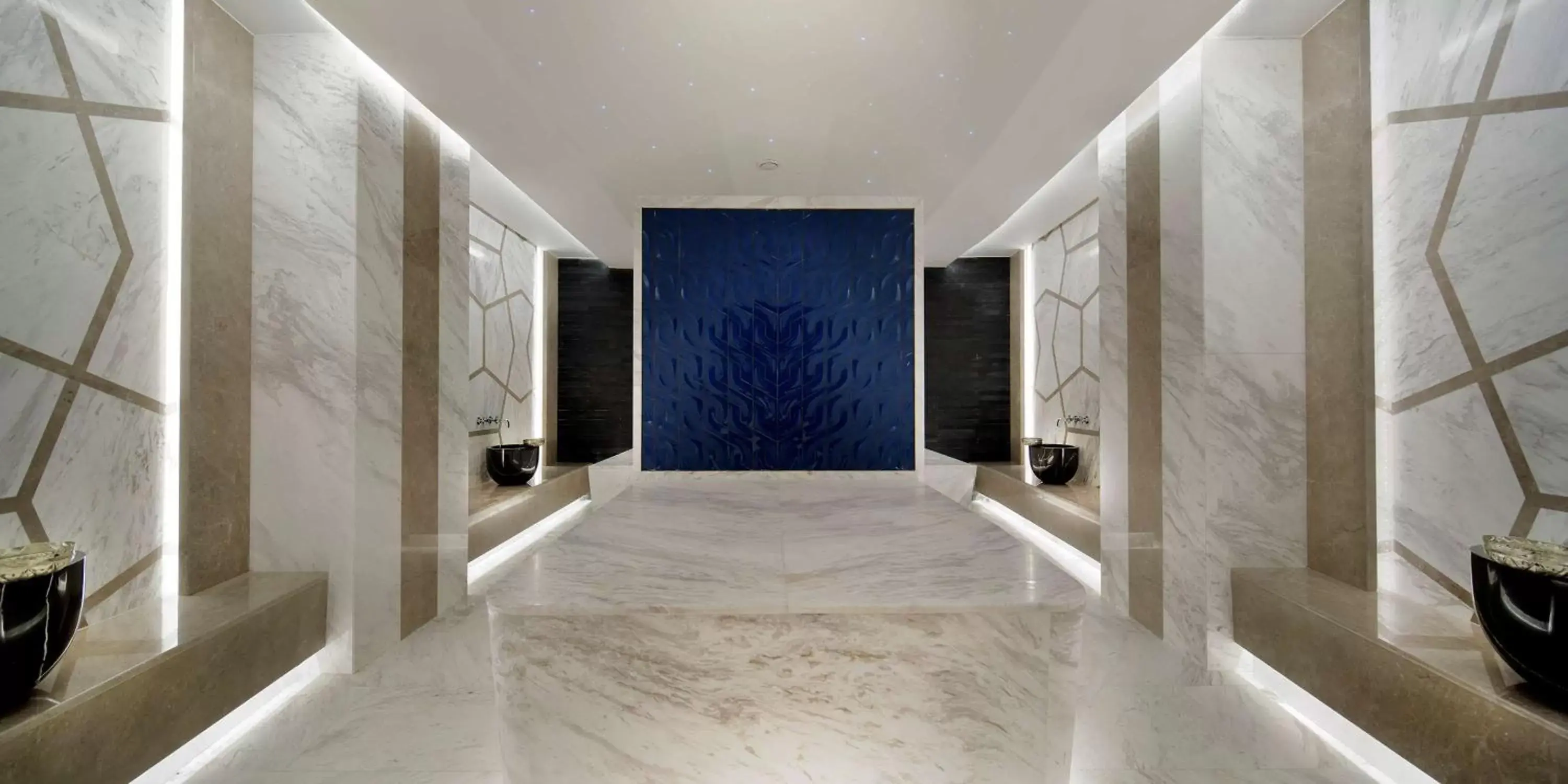 Spa and wellness centre/facilities in DoubleTree by Hilton Istanbul - Piyalepasa