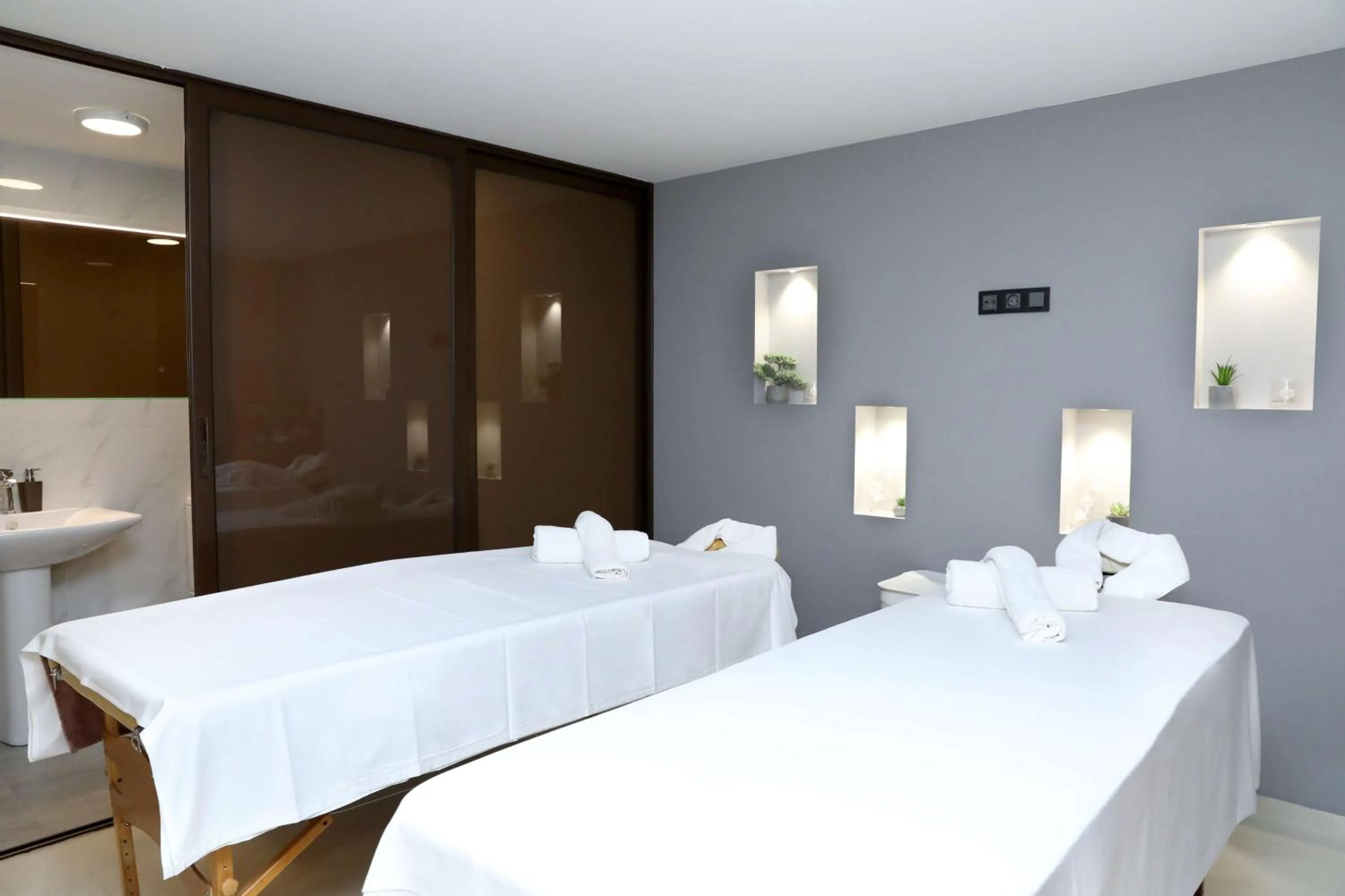 Spa and wellness centre/facilities, Bed in Best Western Plus Paradise Hotel Dilijan