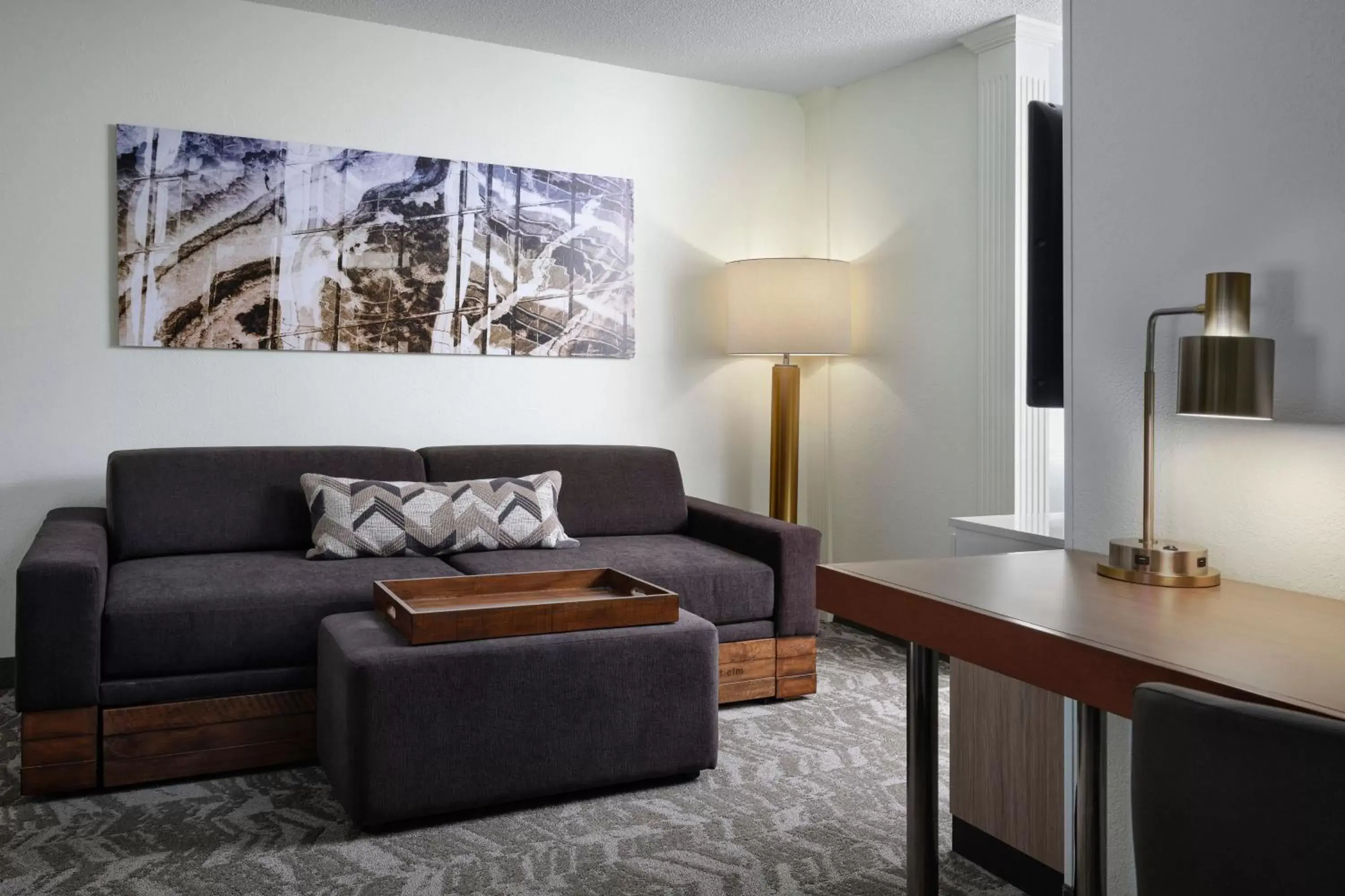 Bedroom, Seating Area in SpringHill Suites Nashville MetroCenter