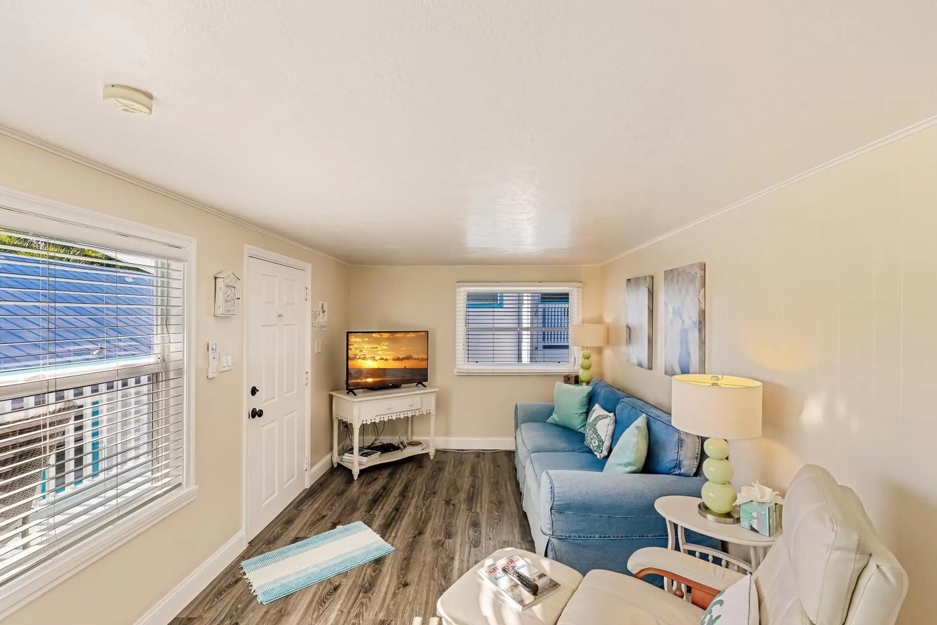 Living room in The Inn on Siesta Key