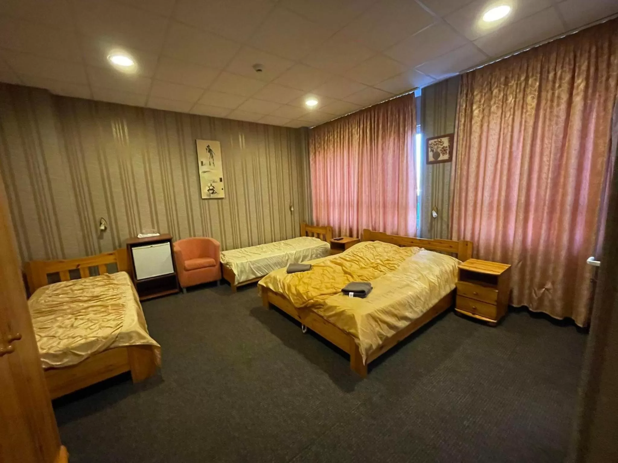 Bed in Airport Szálló