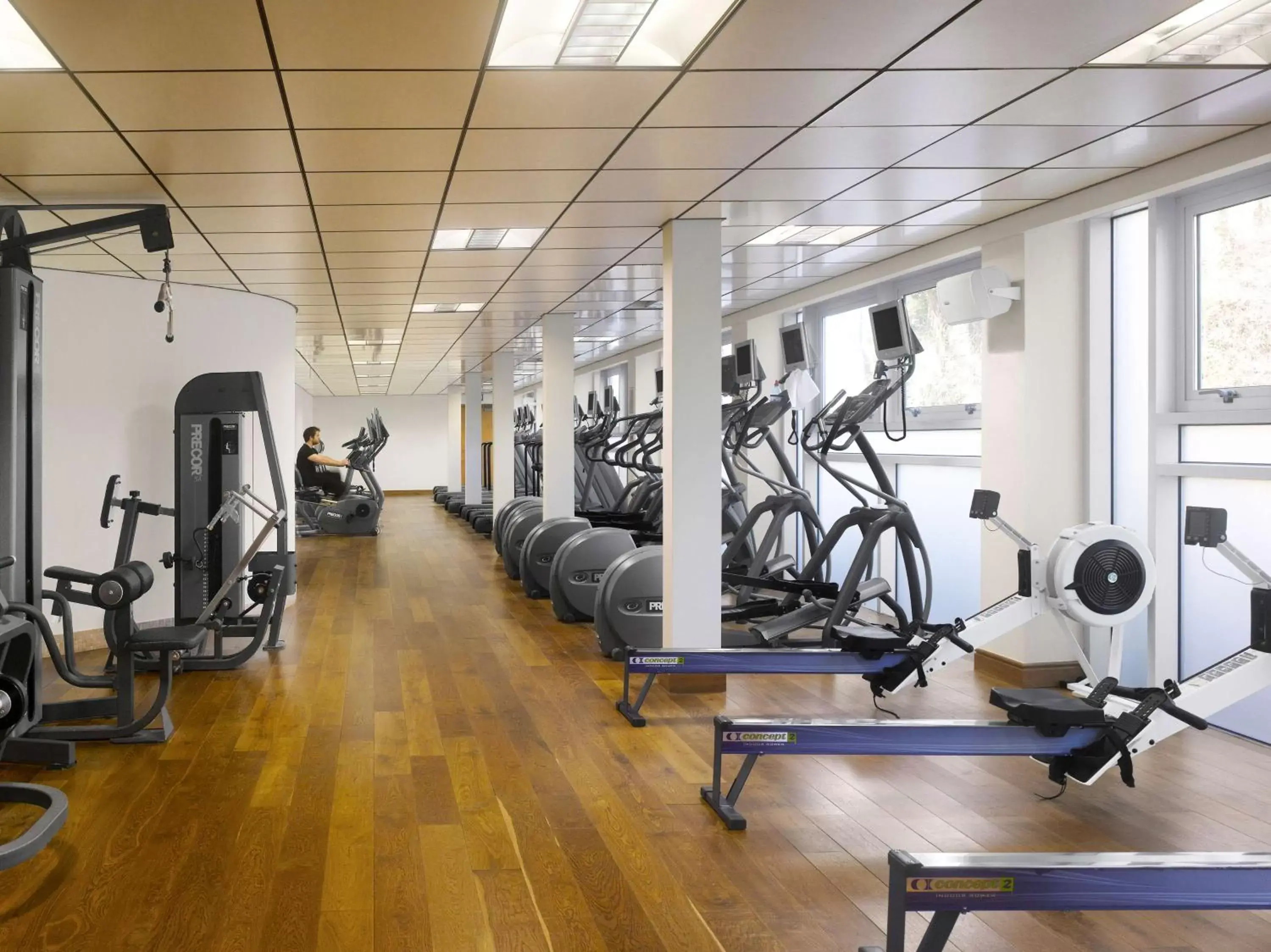 Activities, Fitness Center/Facilities in Radisson BLU Hotel & Spa, Little Island Cork