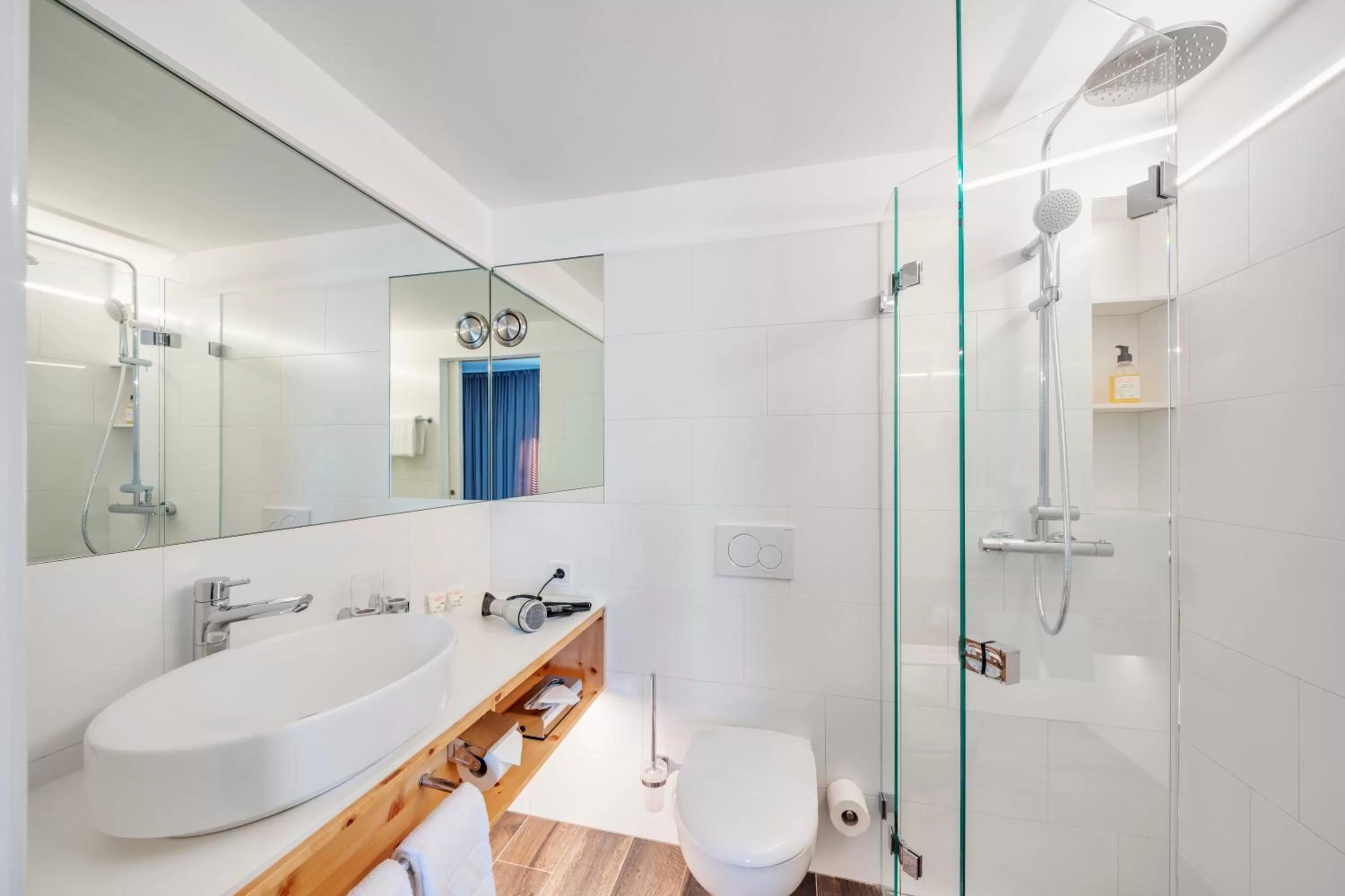 Staff in Hotel Central