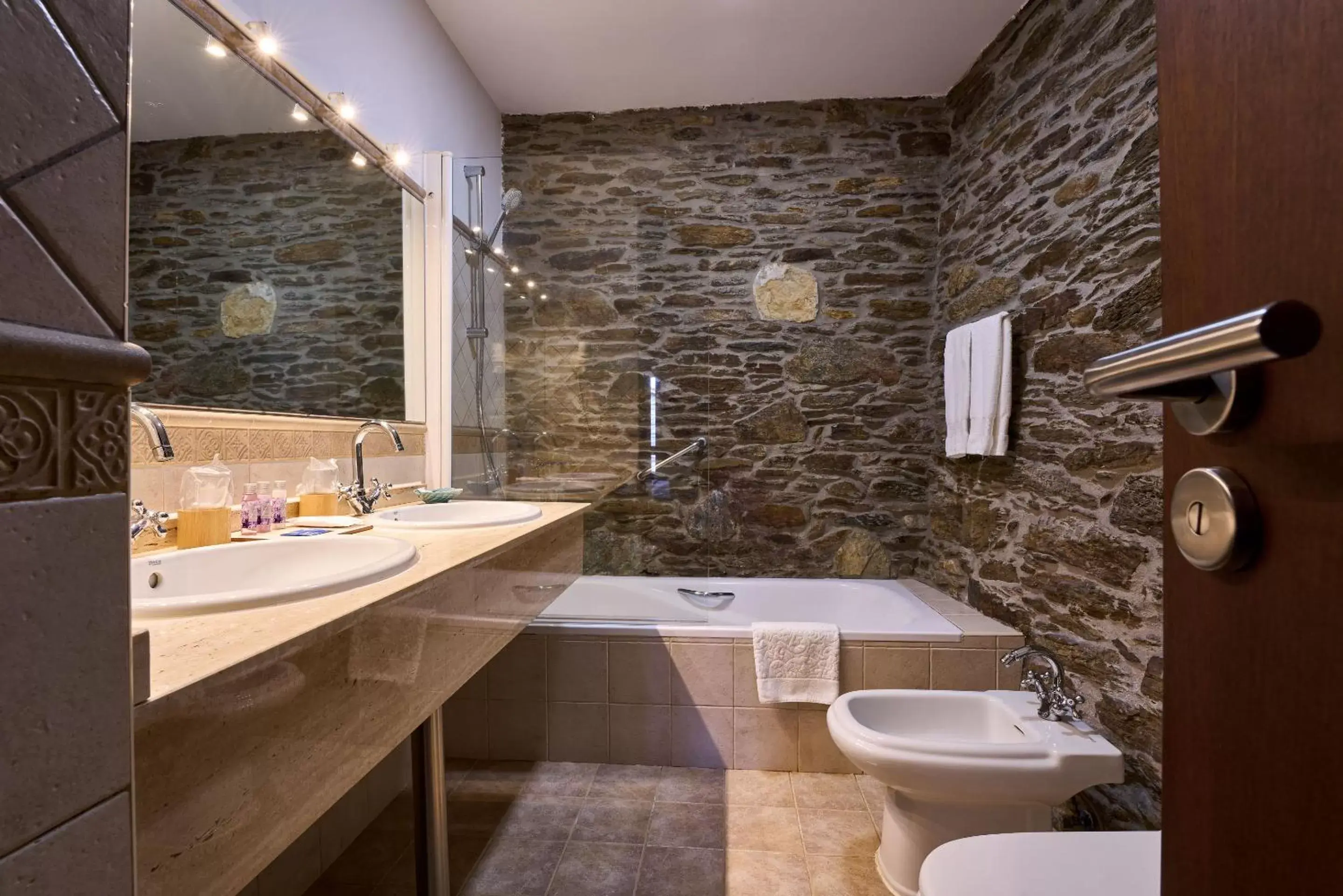 Bathroom in Lar da Mota Boutique Hotel