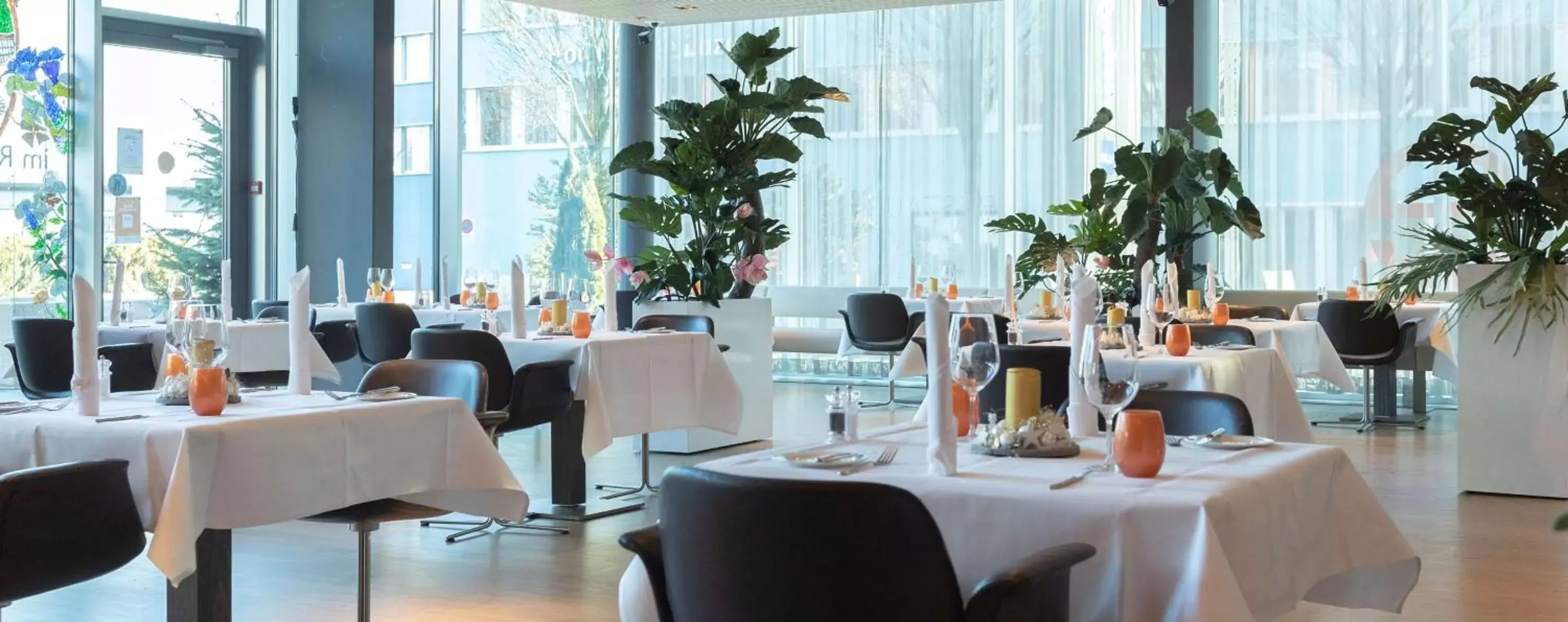 Other, Restaurant/Places to Eat in Radisson Blu Hotel, Lucerne