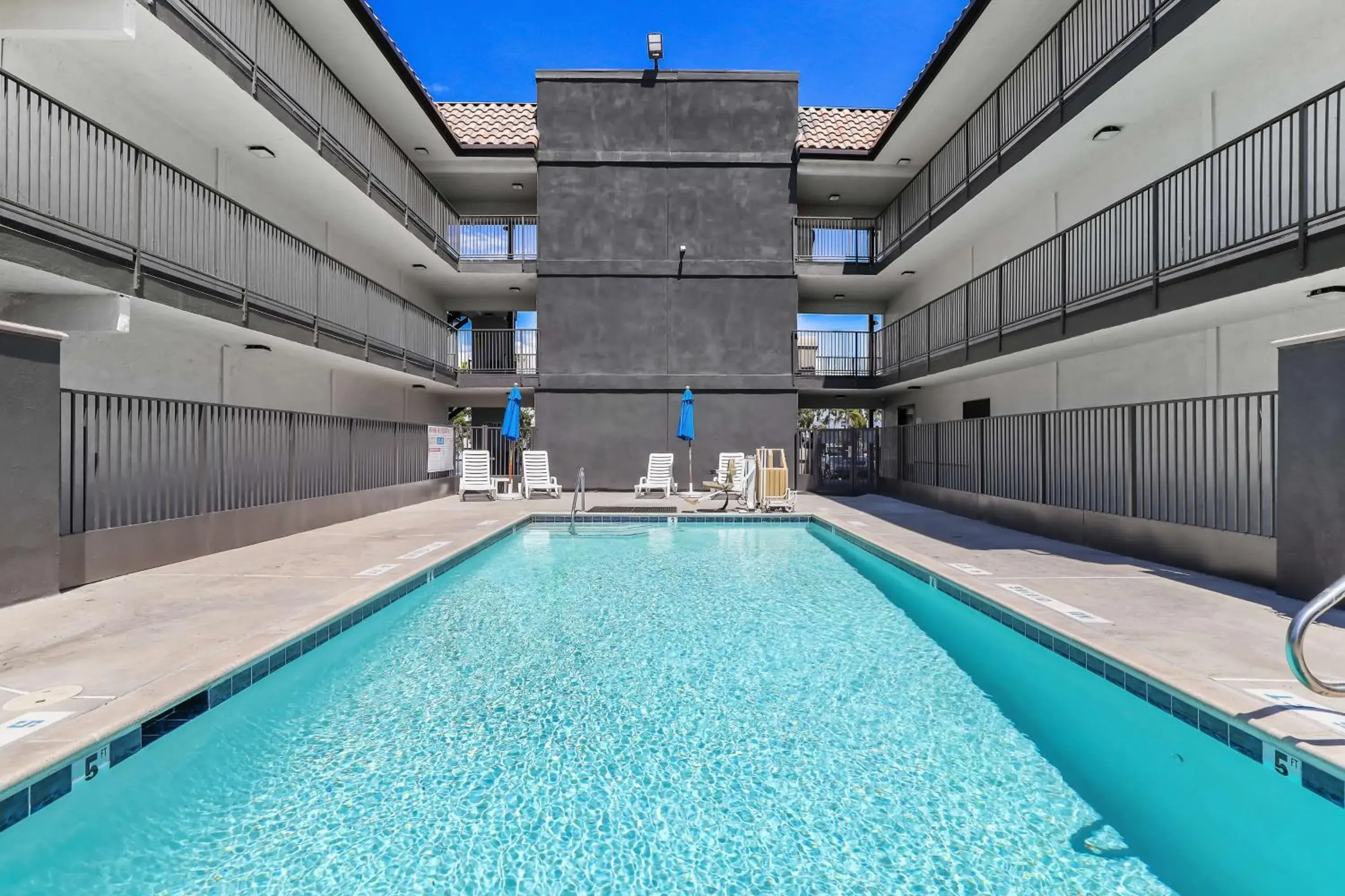 Pool view, Swimming Pool in Motel 6-Escondido, CA