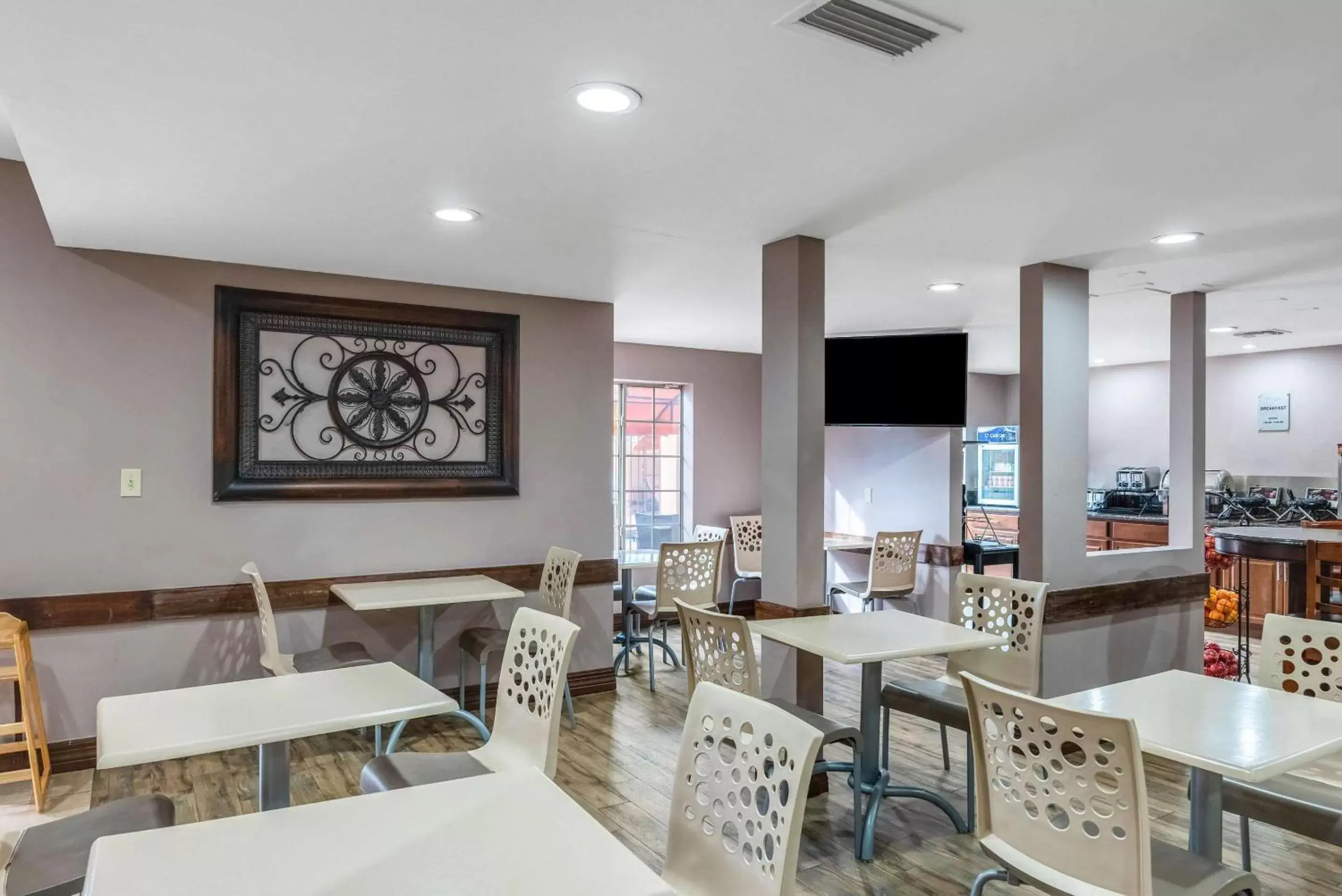 Breakfast, Restaurant/Places to Eat in Arroyo Pinion Hotel, Ascend Hotel Collection