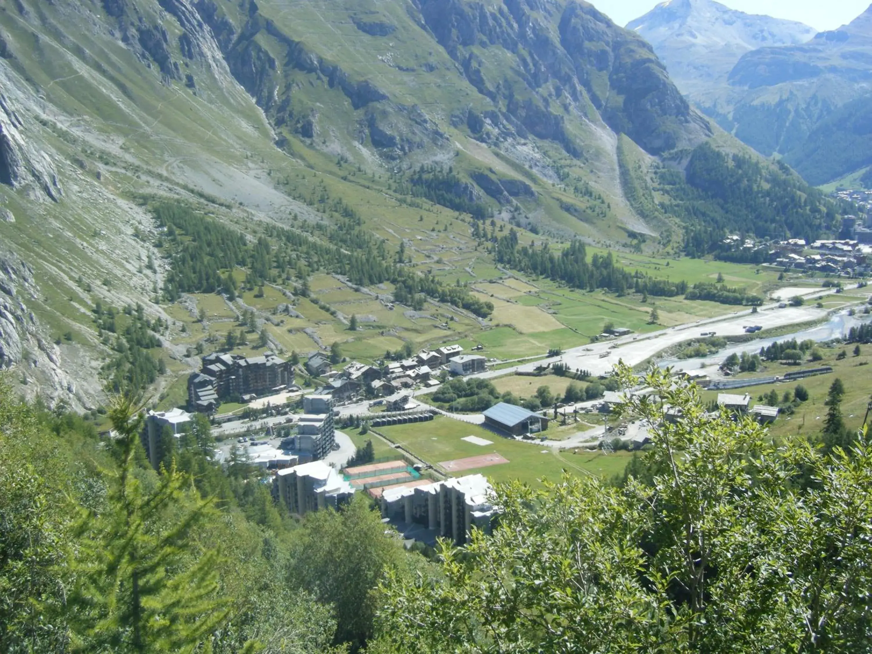 Bird's-eye View in Hôtel Restaurant Angival - Chambres et Appartement