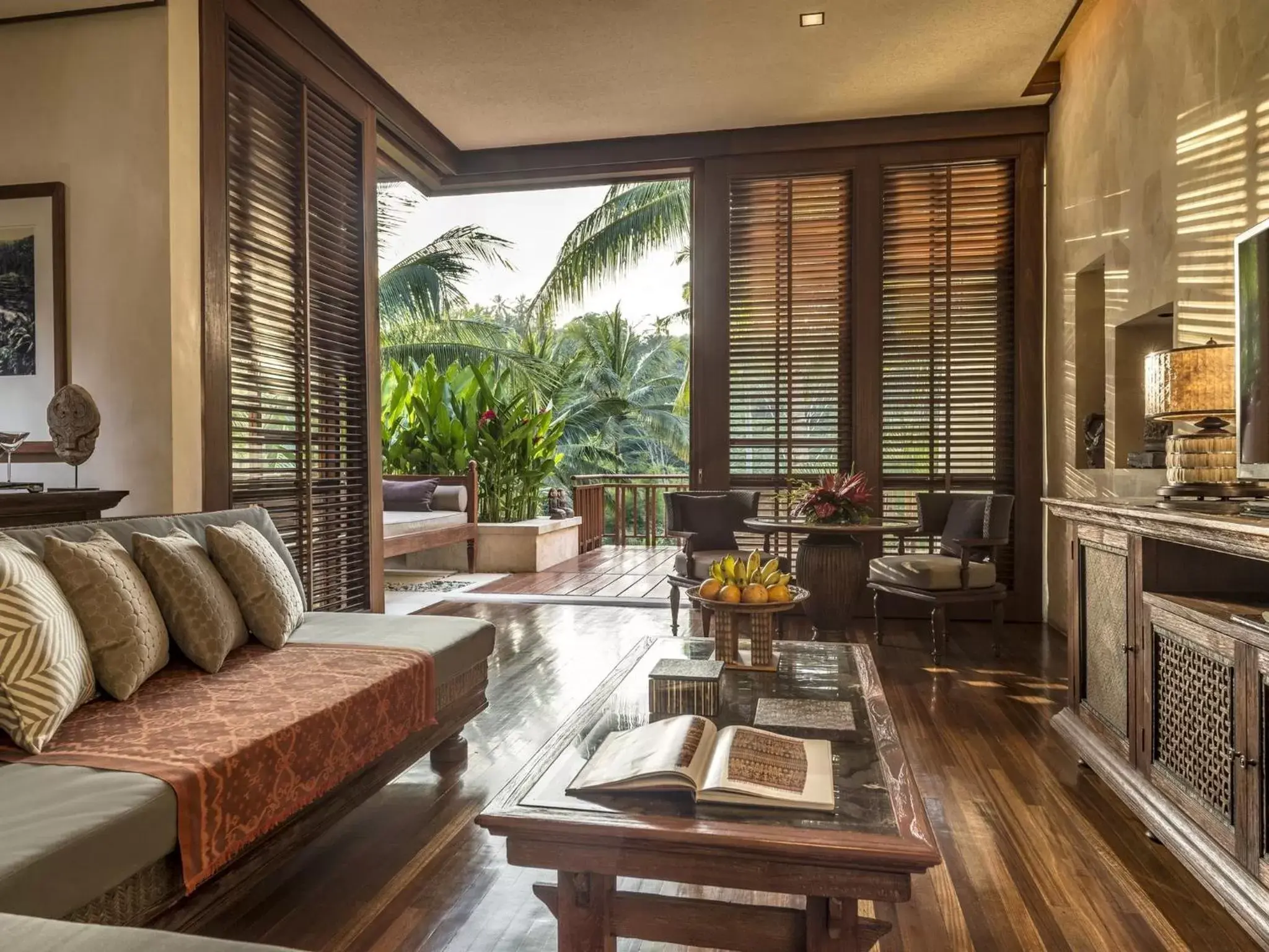 Living room in Four Seasons Resort Bali at Sayan Living room in Four Seasons Resort Bali at Sayan