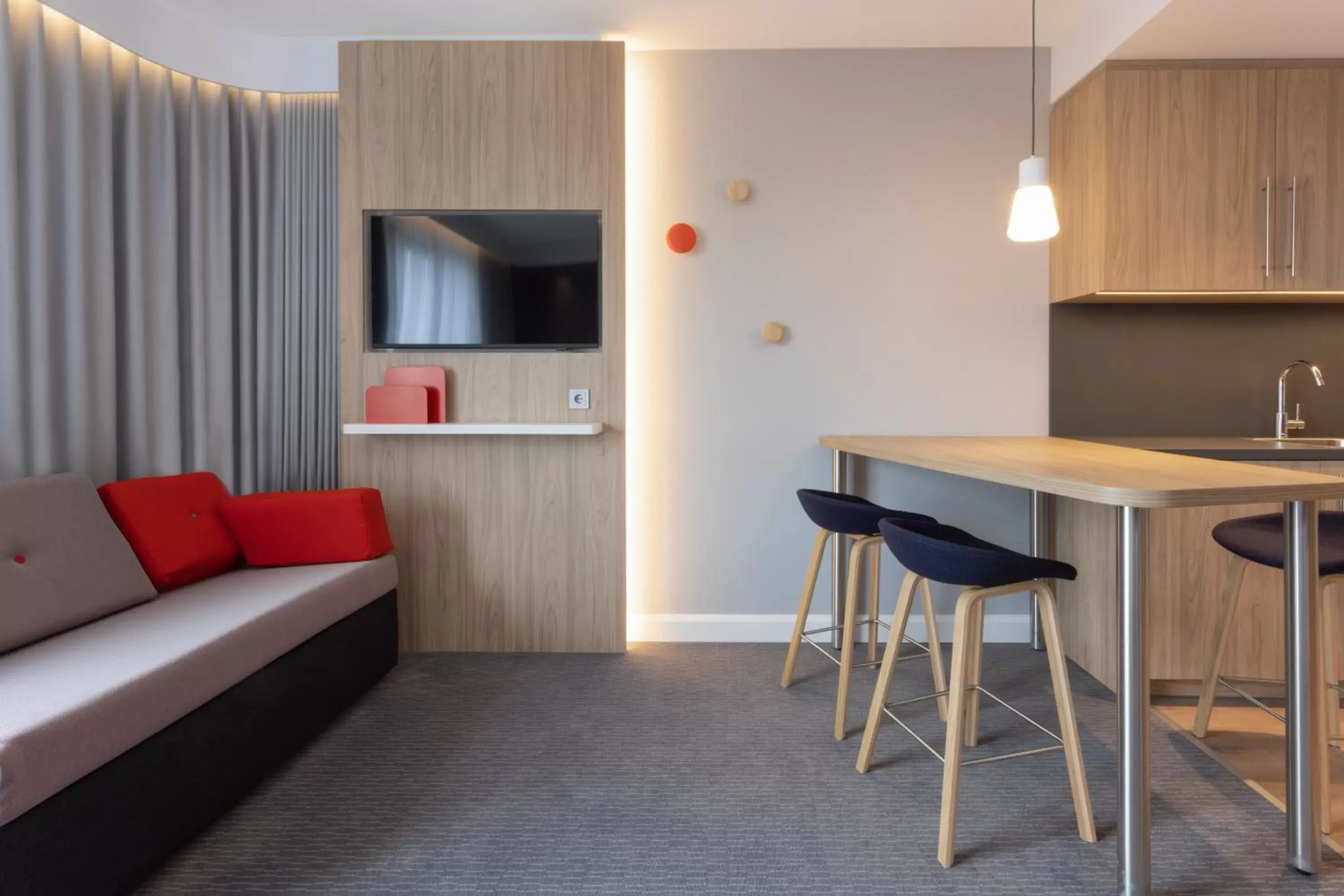 Bedroom, Seating Area in Holiday Inn Express & Suites - Deventer, an IHG Hotel
