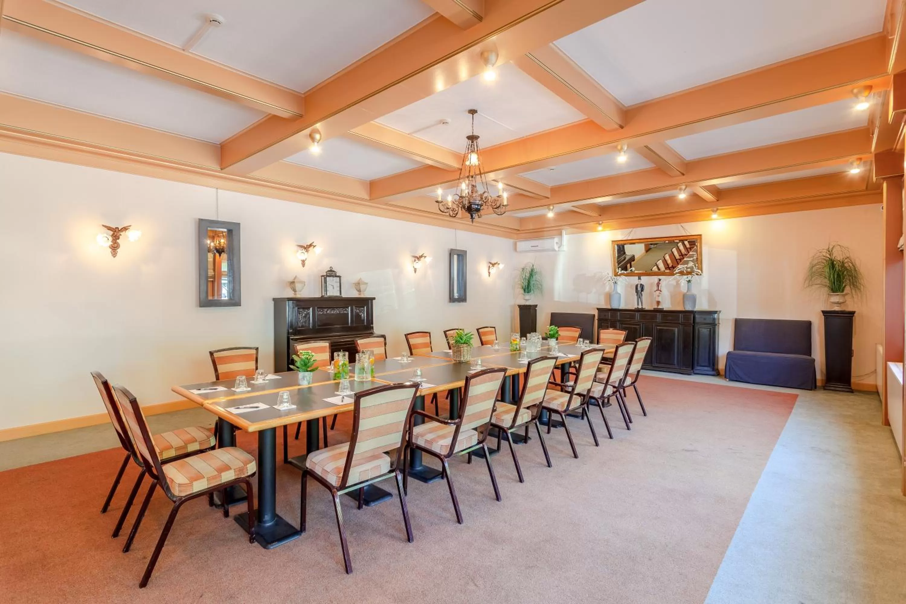 Banquet/Function facilities, Restaurant/Places to Eat in Hajé Hotel Joure