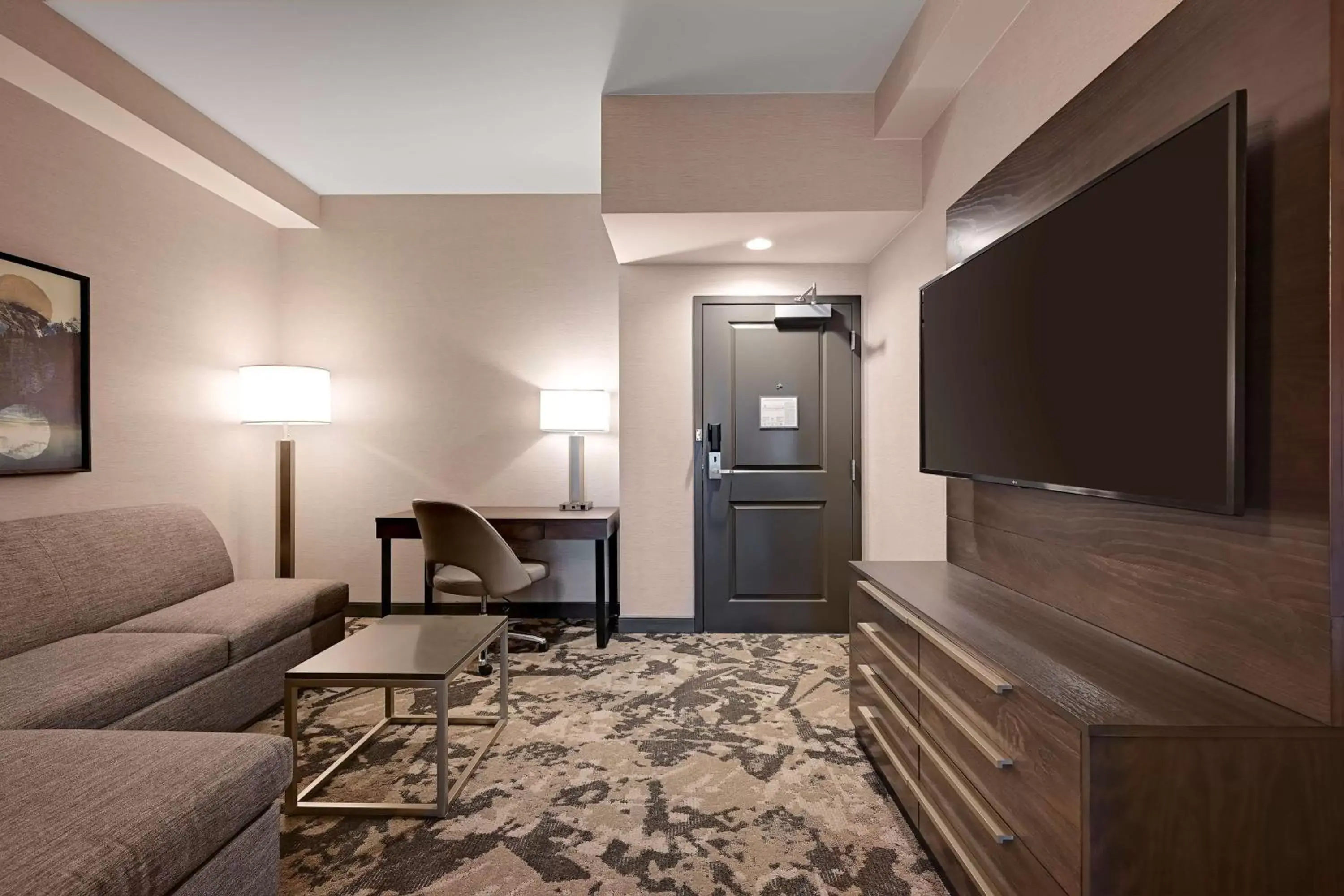 Bedroom, Seating Area in DoubleTree by Hilton Denver International Airport, CO