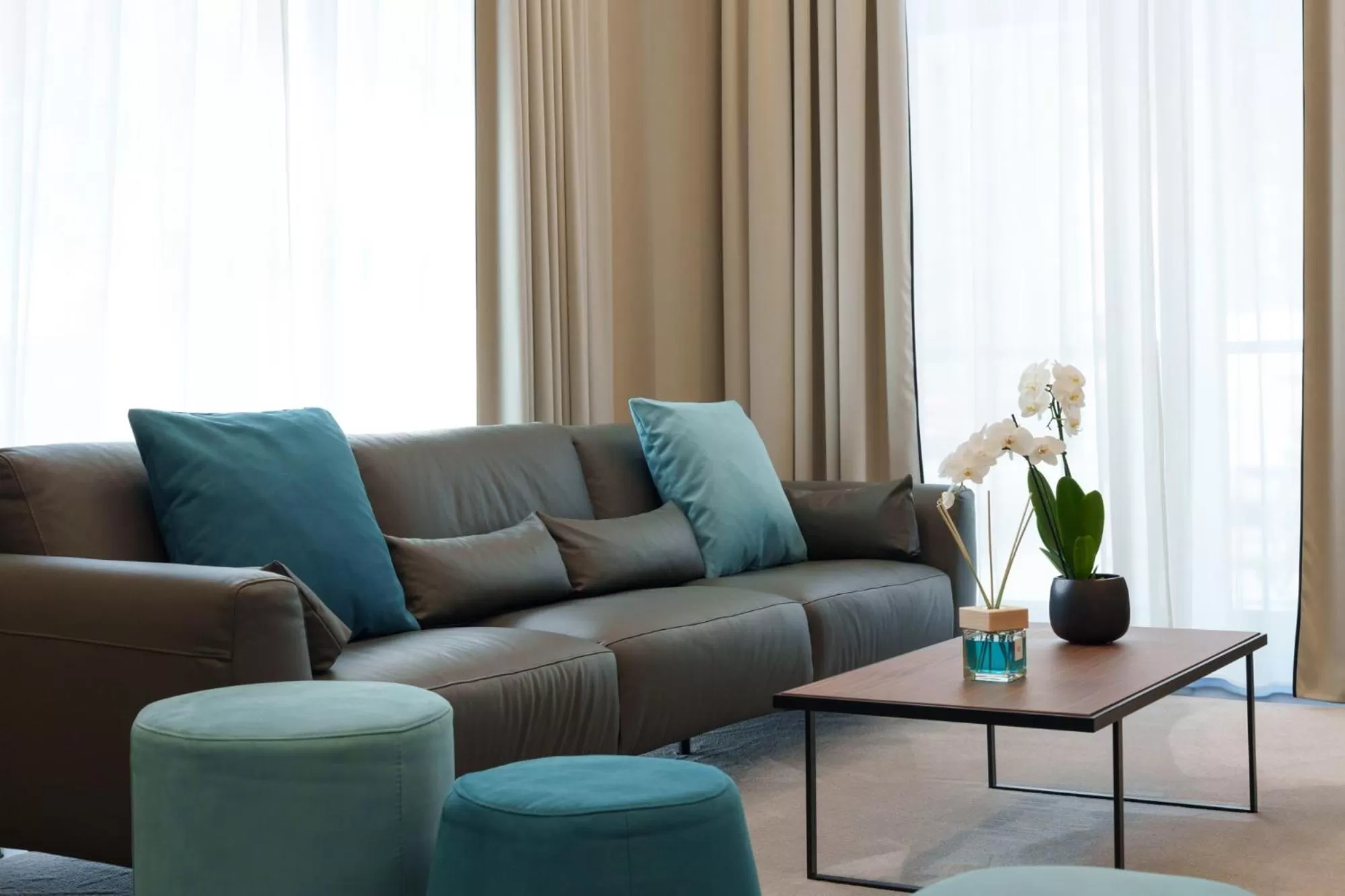 Communal lounge/ TV room in Vi Suites