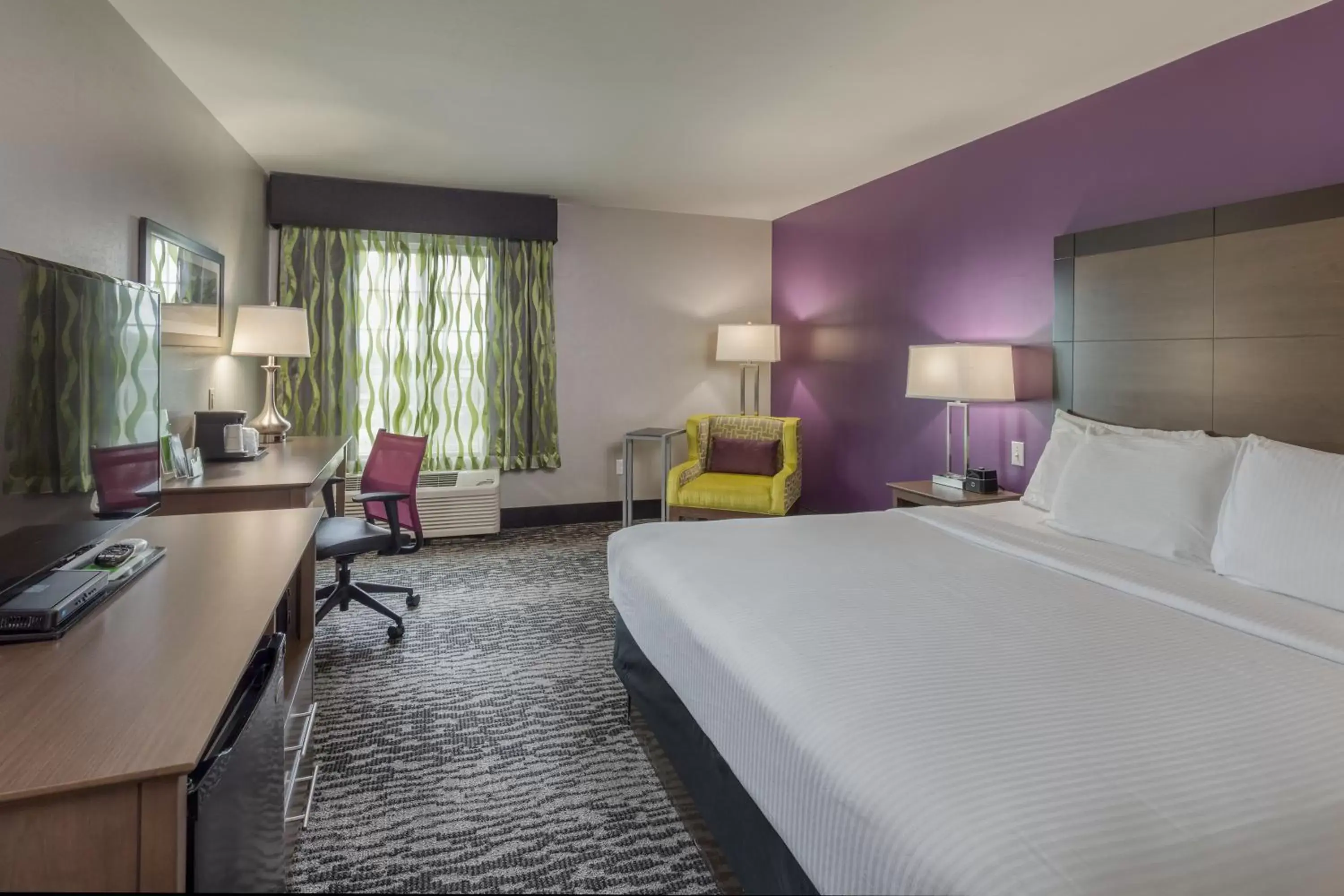 King Room in La Quinta by Wyndham Visalia/Sequoia Gateway King Room in La Quinta by Wyndham Visalia/Sequoia Gateway