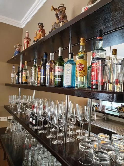 Lounge or bar in artHOTEL Bremen