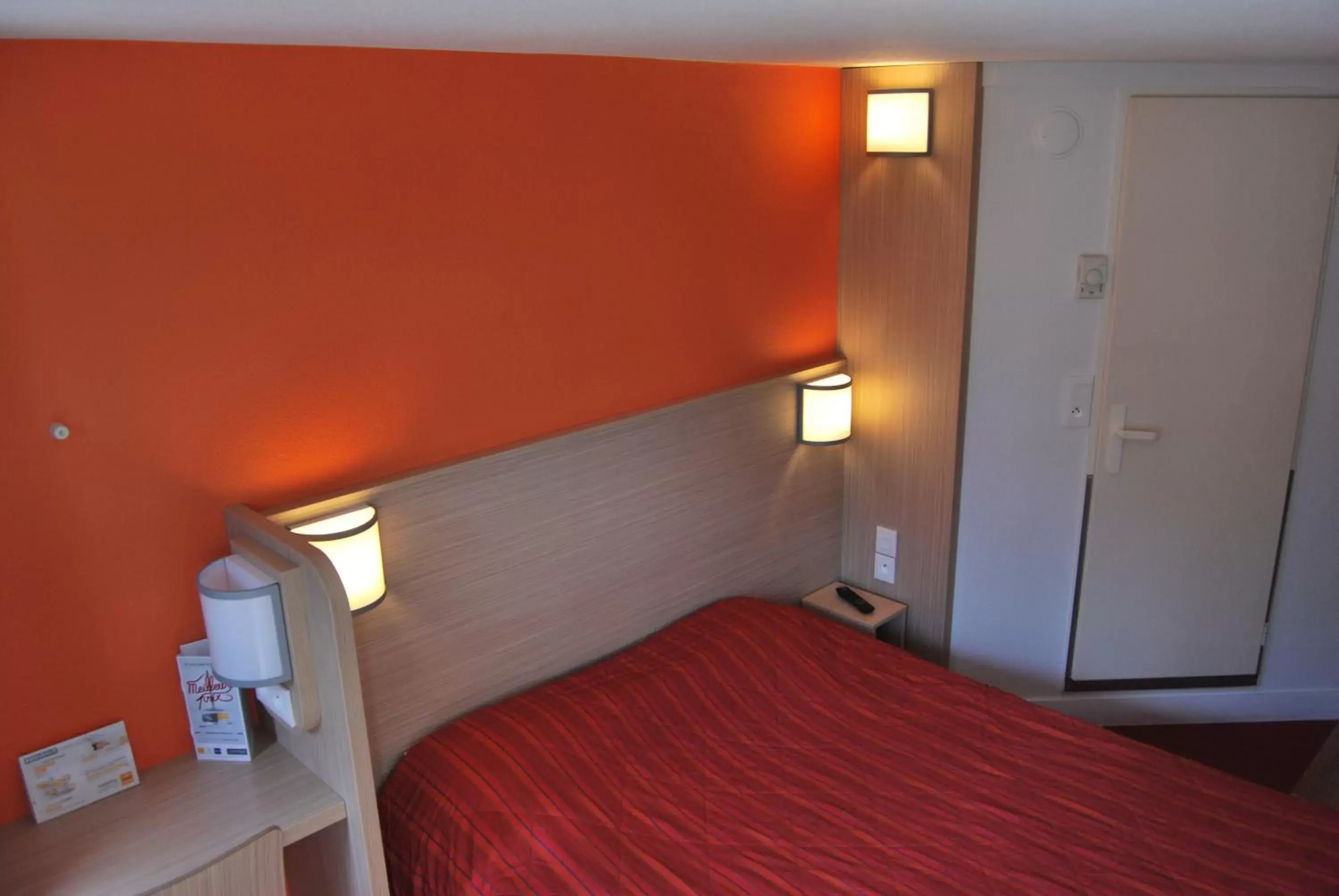 Bed, Room Photo in Premiere Classe Vannes