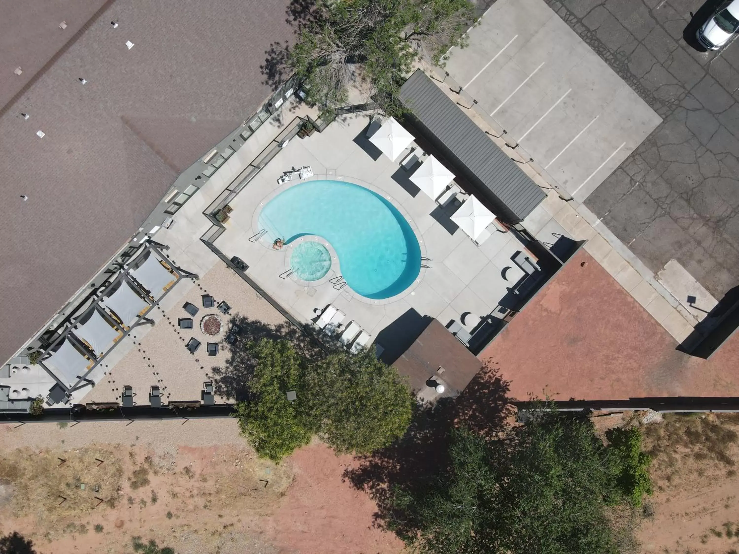Swimming pool, Bird's-eye View in Field Station Moab