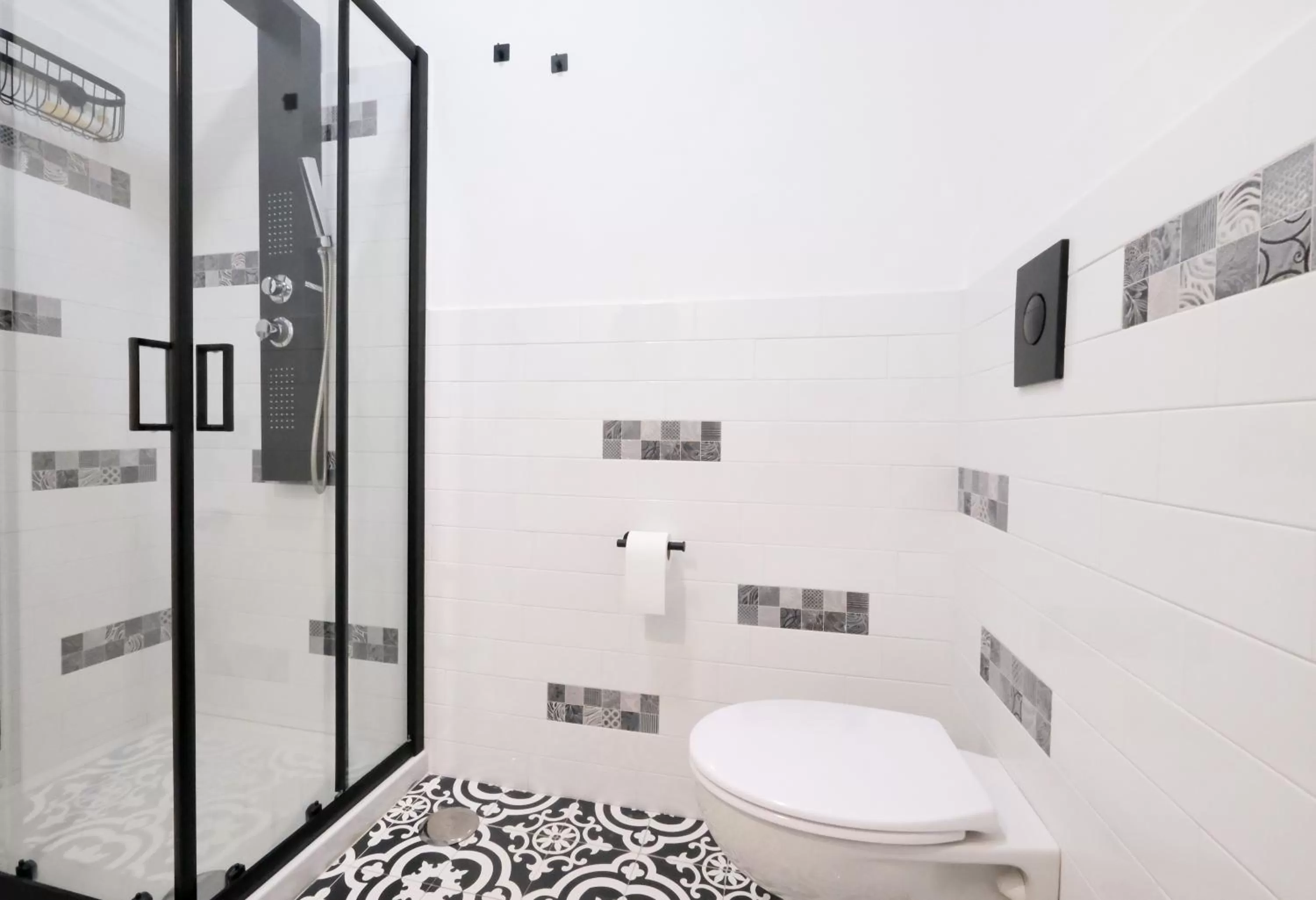 Bathroom in LH51 B&B