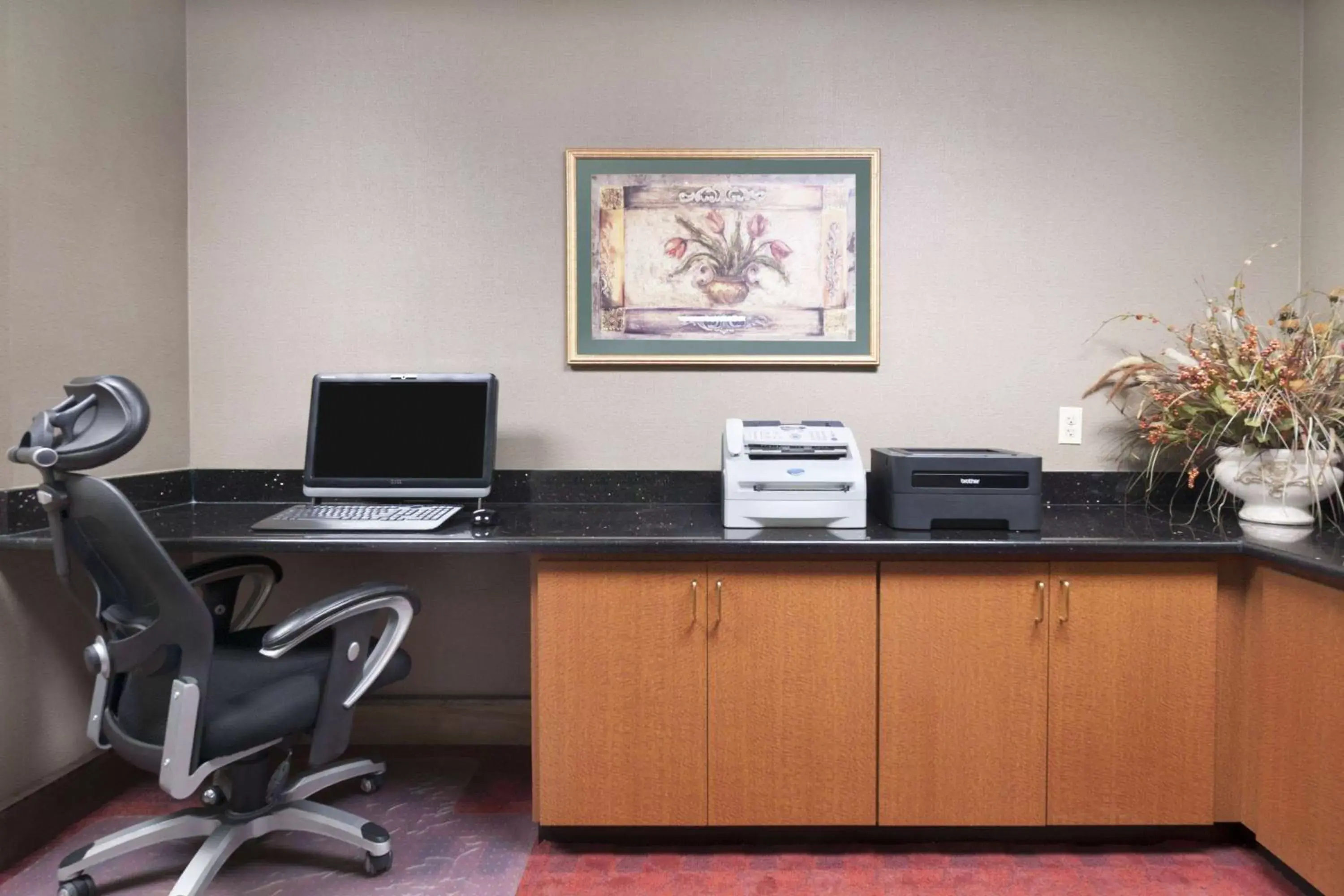 Business facilities in Wingate by Wyndham Schaumburg
