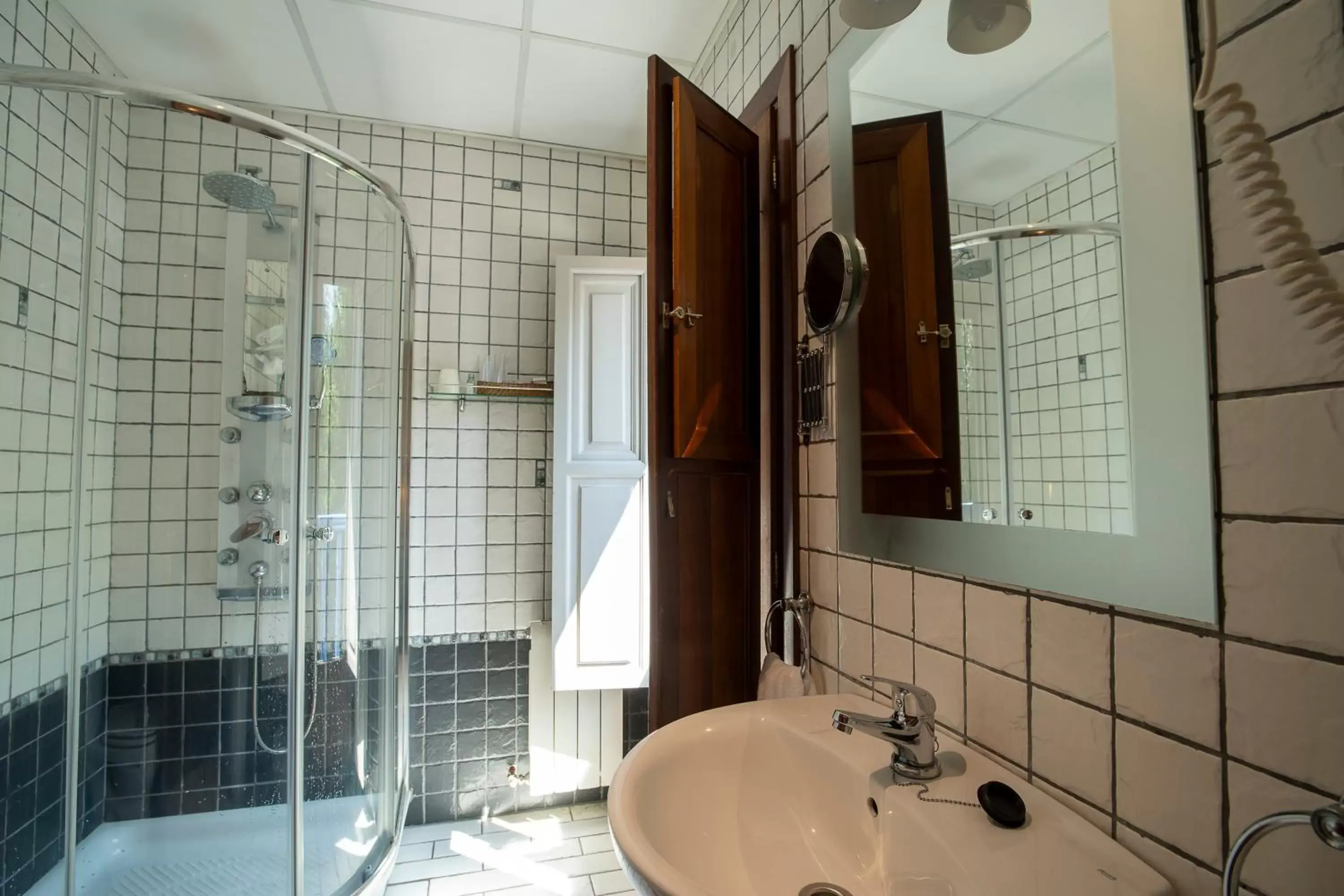 Bathroom in Hotel Rural Spa Don Juan de Austria