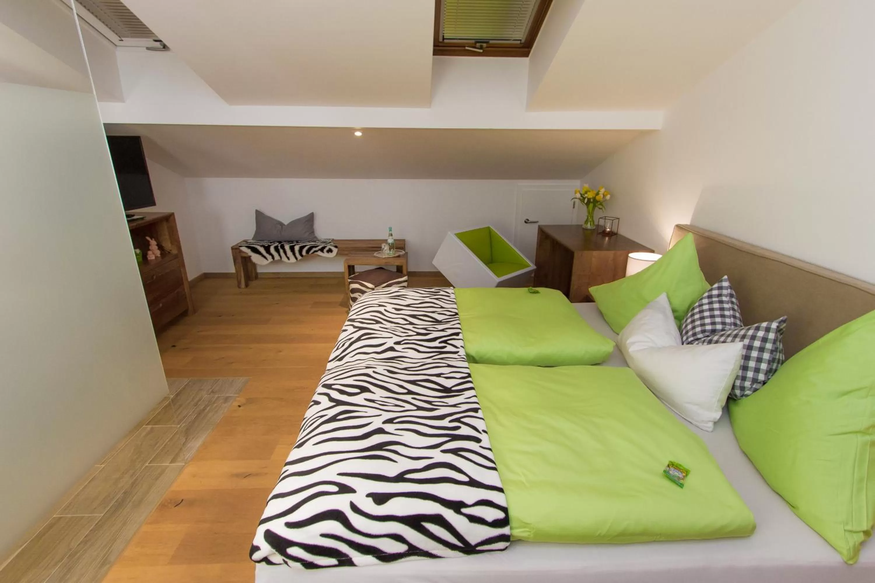 Photo of the whole room in Hotel Alpenblick