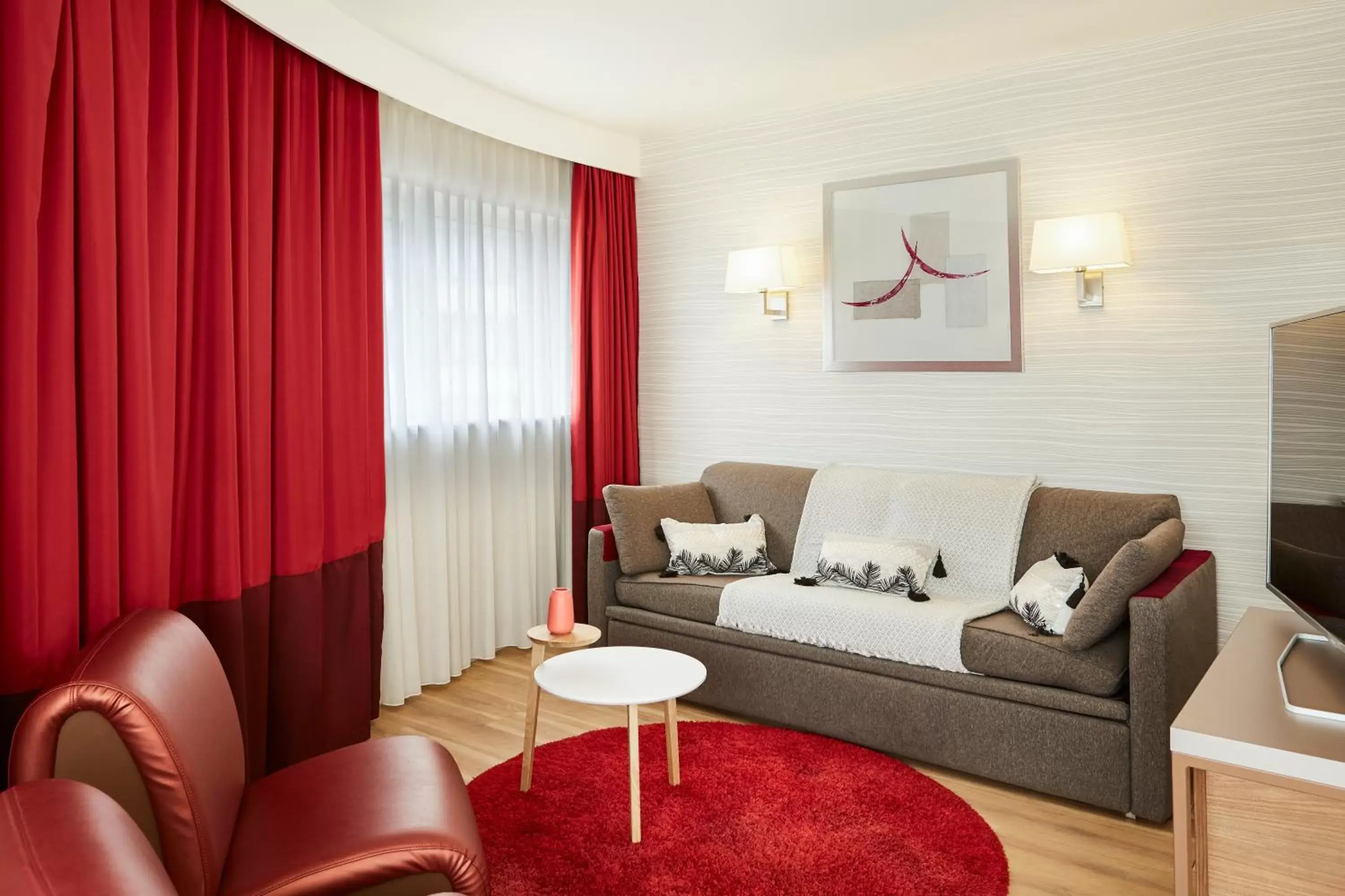 Living room, Seating Area in Aparthotel Adagio Birmingham City Centre