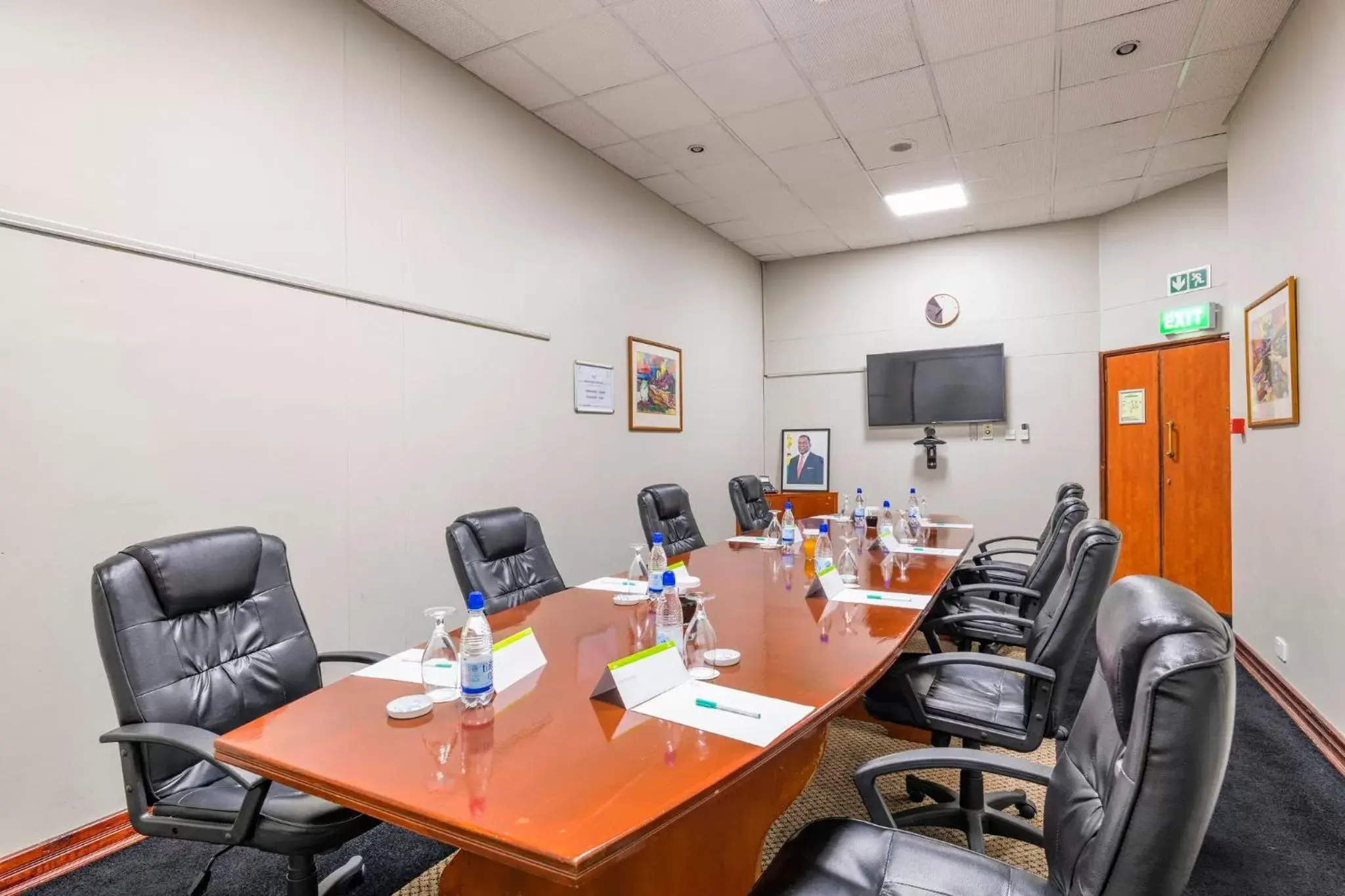 Meeting/conference room in Holiday Inn - Bulawayo, an IHG Hotel