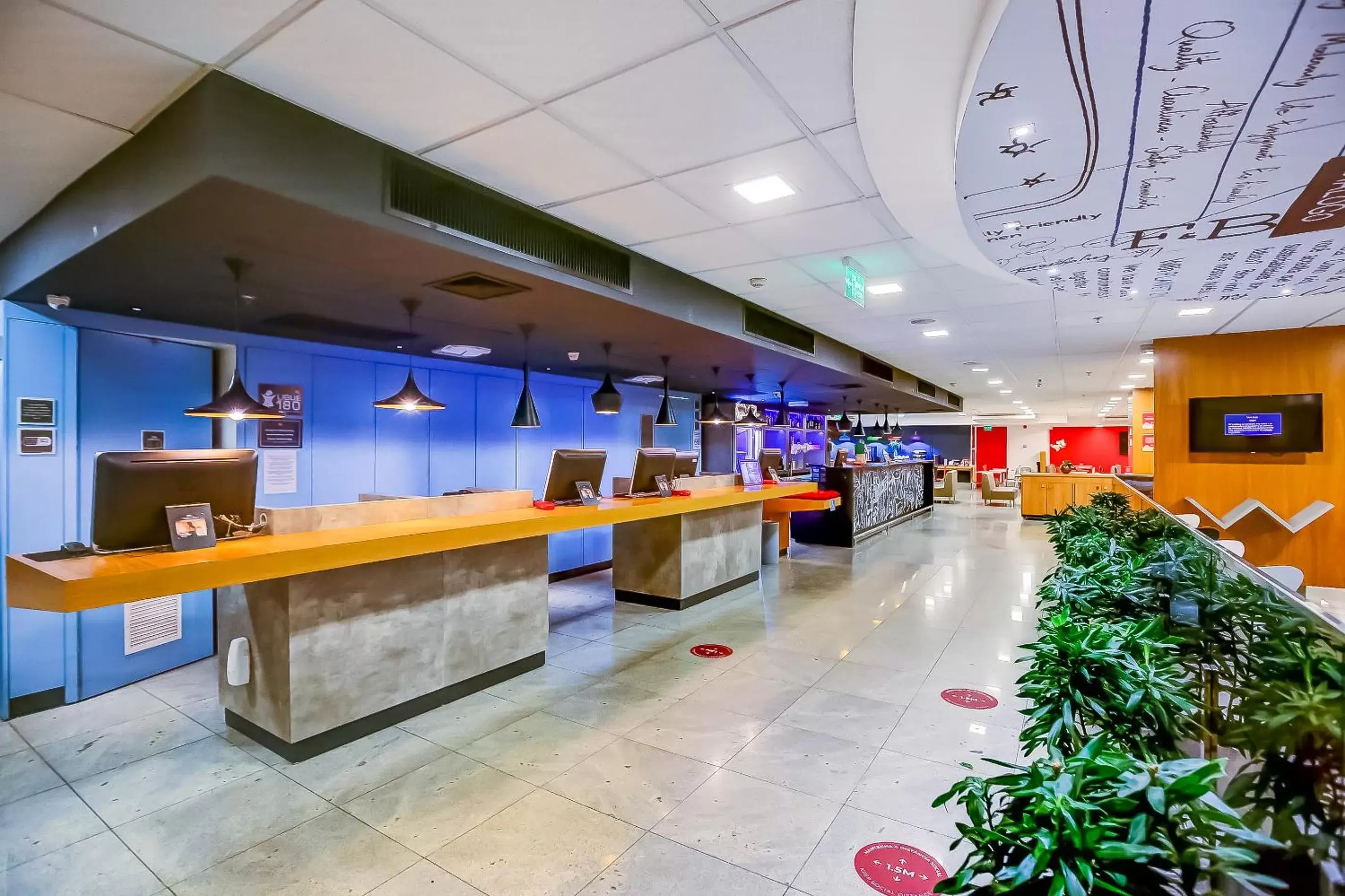 Lobby or reception in ibis Rio de Janeiro Nova America