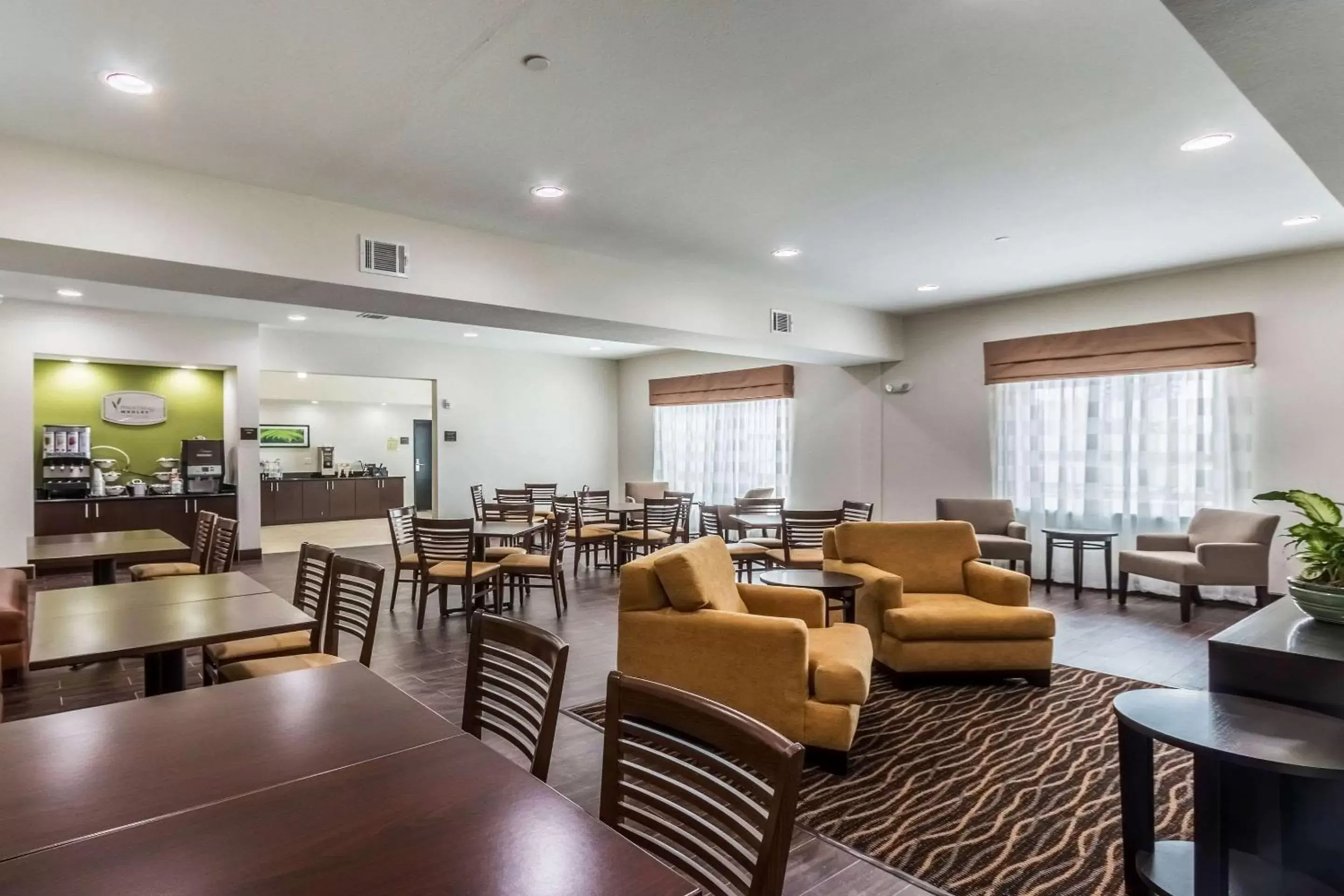 Restaurant/places to eat in Sleep Inn & Suites College Station near University Restaurant/places to eat in Sleep Inn & Suites College Station near University