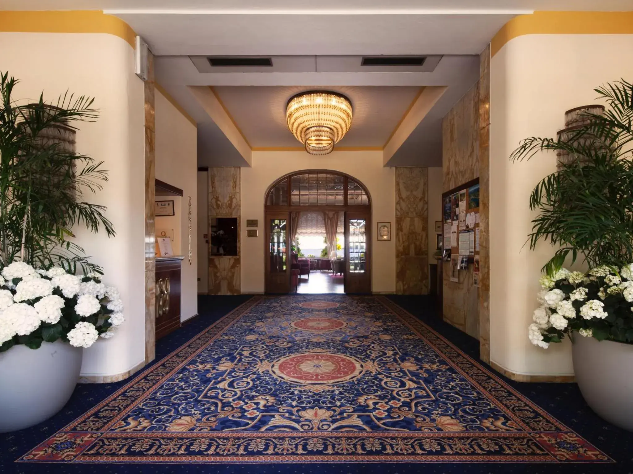 Other, Lobby/Reception in Grand Hotel Gardone