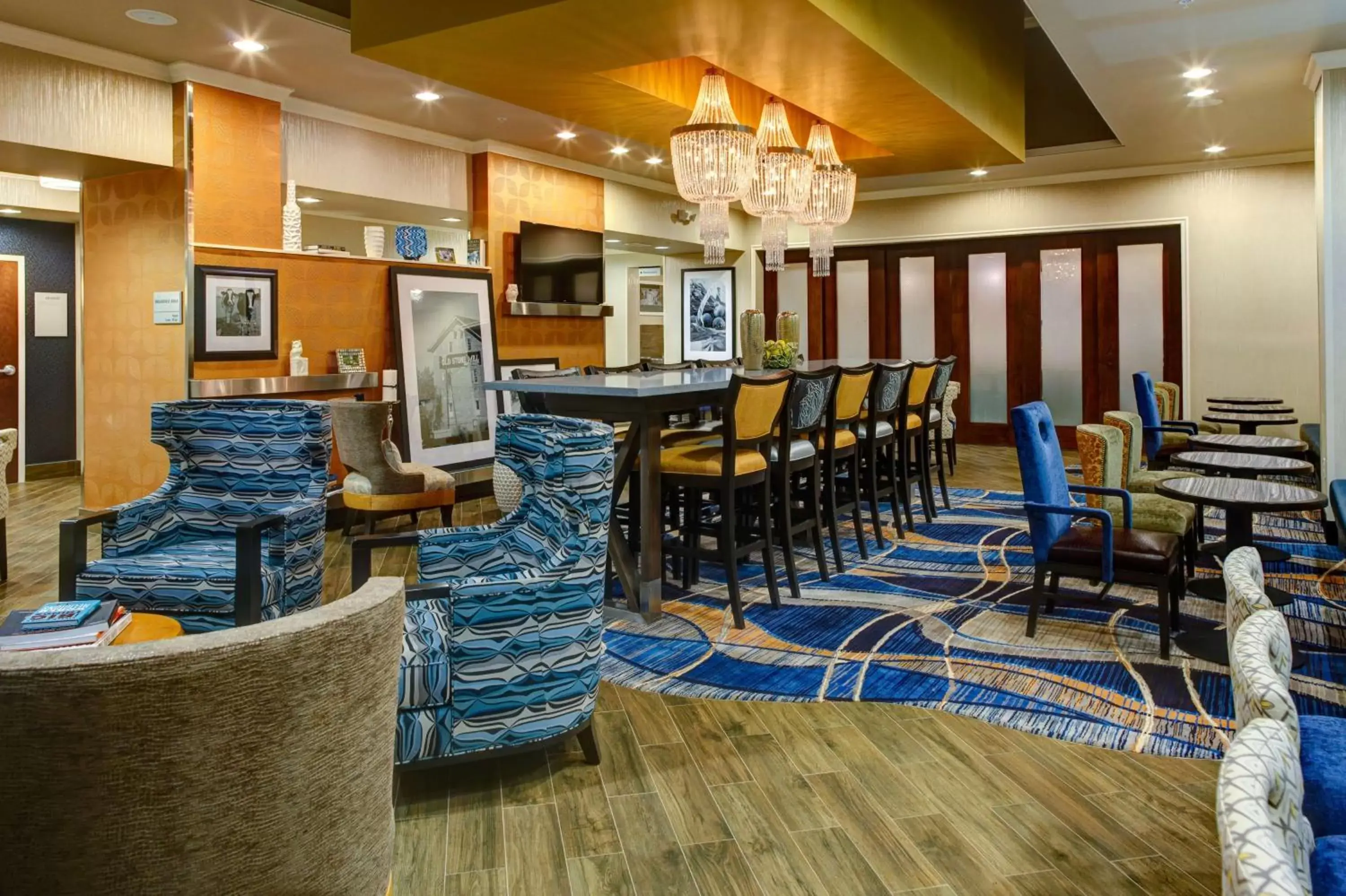 Lobby or reception in Hampton Inn and Suites Columbus, MS